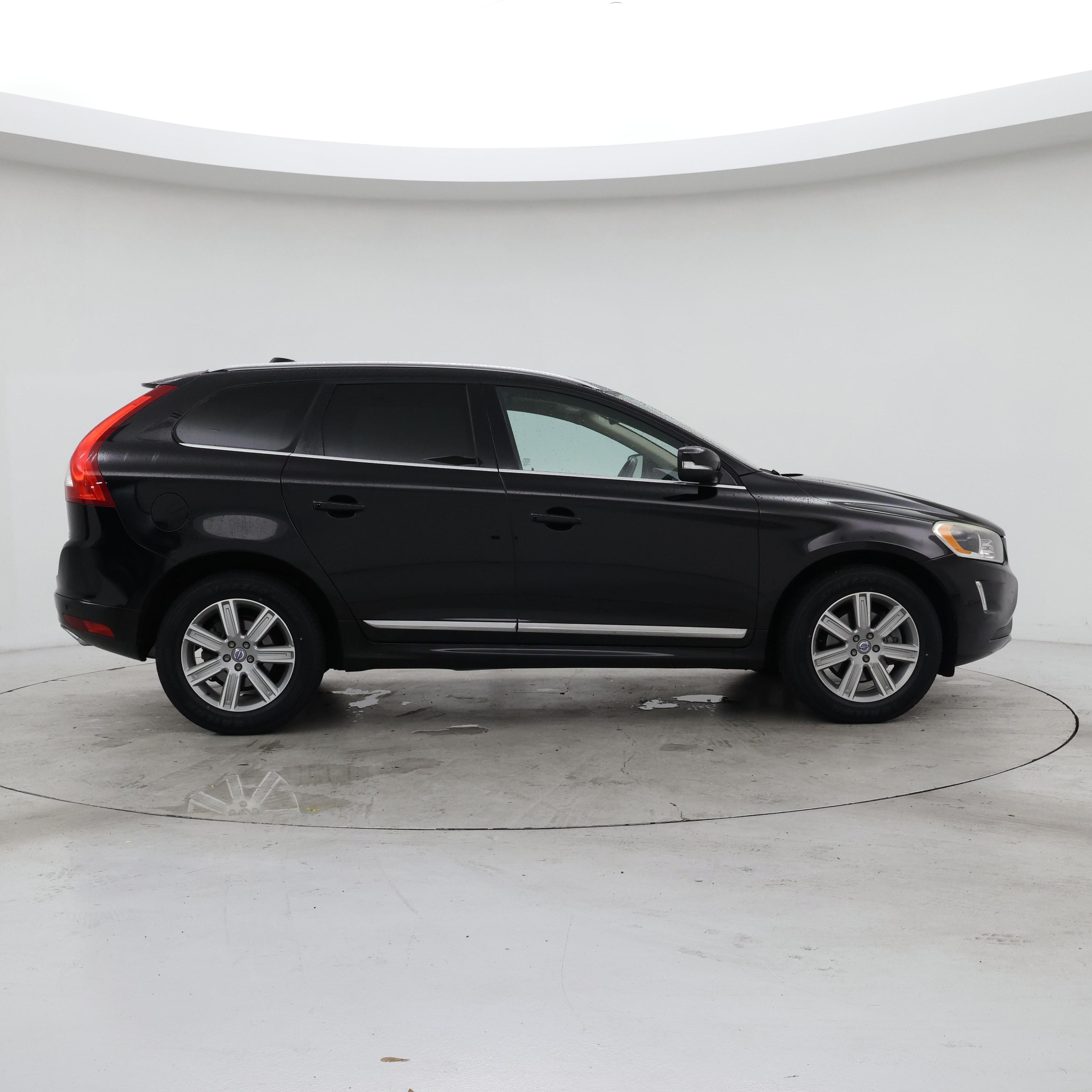 Thumbnail: 2017 Volvo XC60 - 7