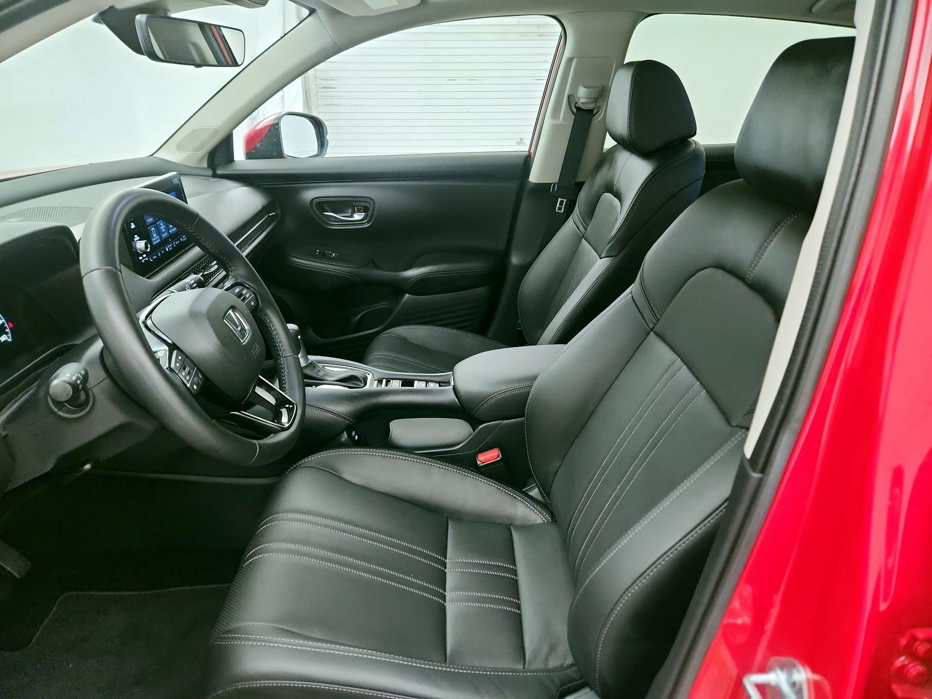 Thumbnail: 2025 Honda HR-V - 11
