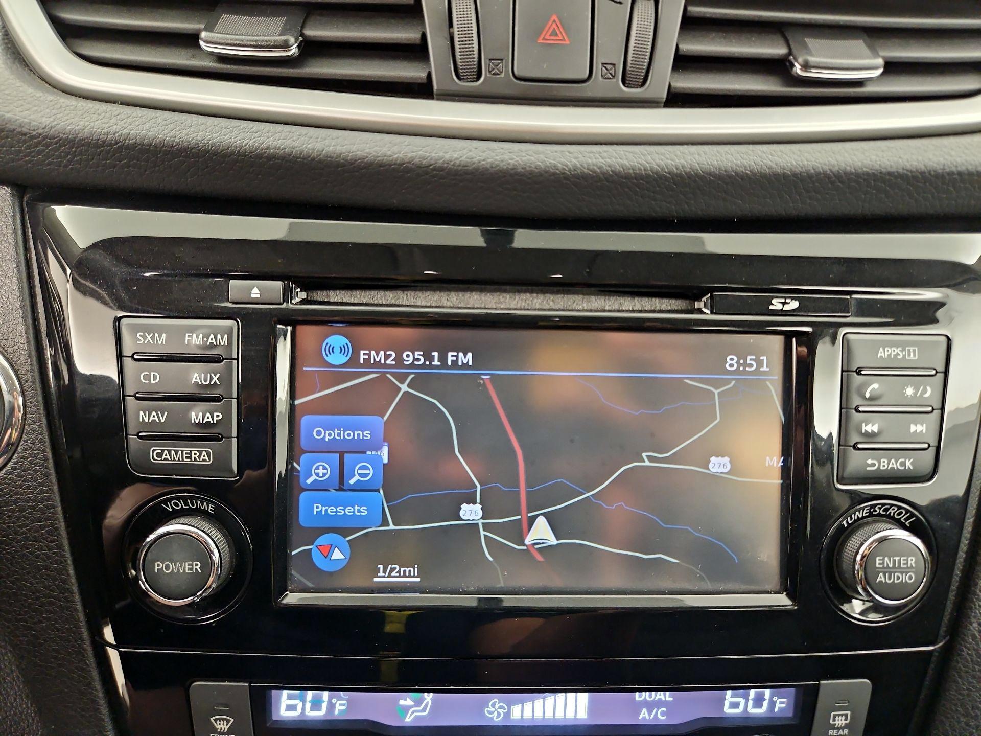Thumbnail: 2016 Nissan Rogue - 14