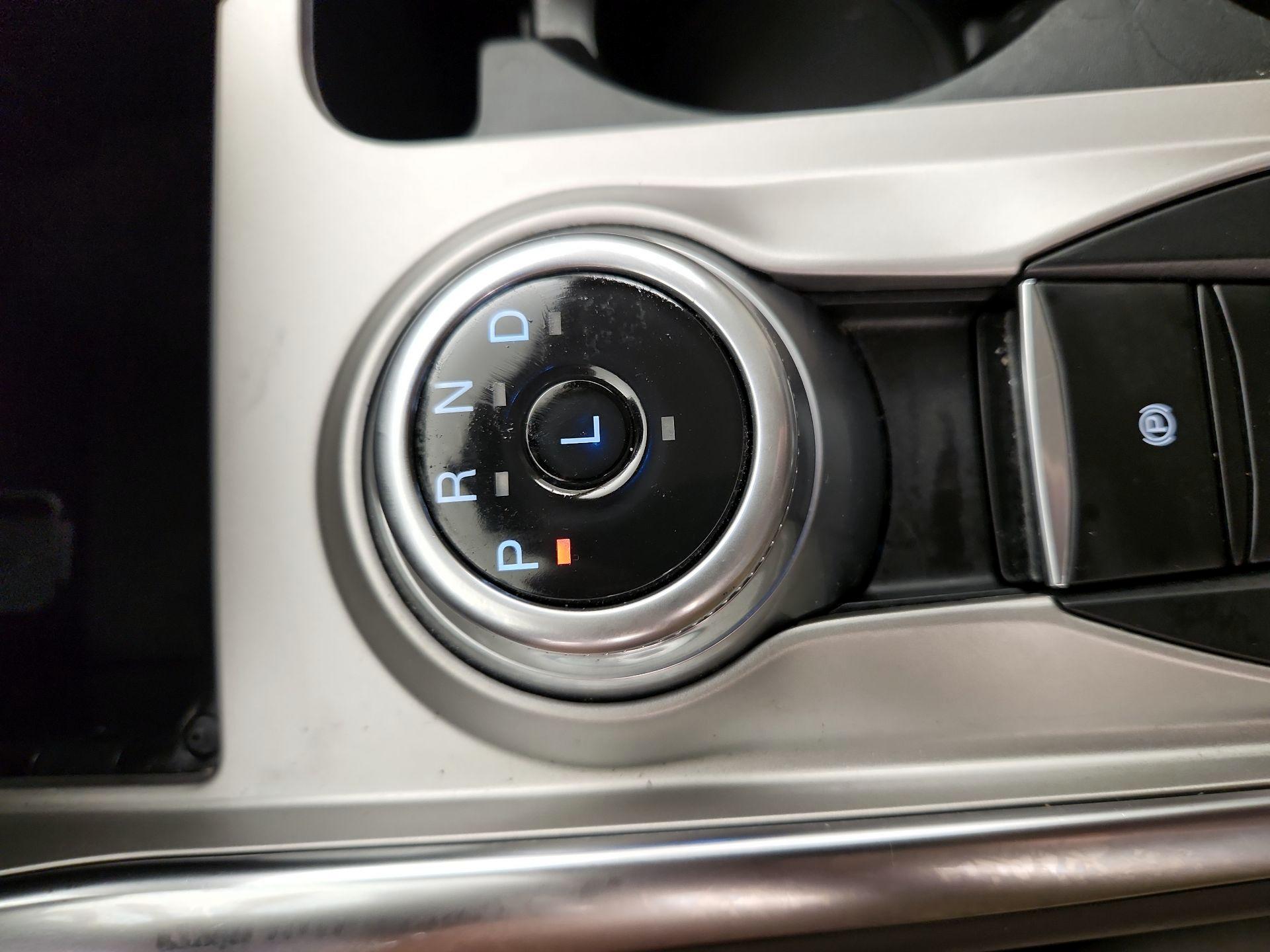 Thumbnail: 2023 Ford Explorer - 18