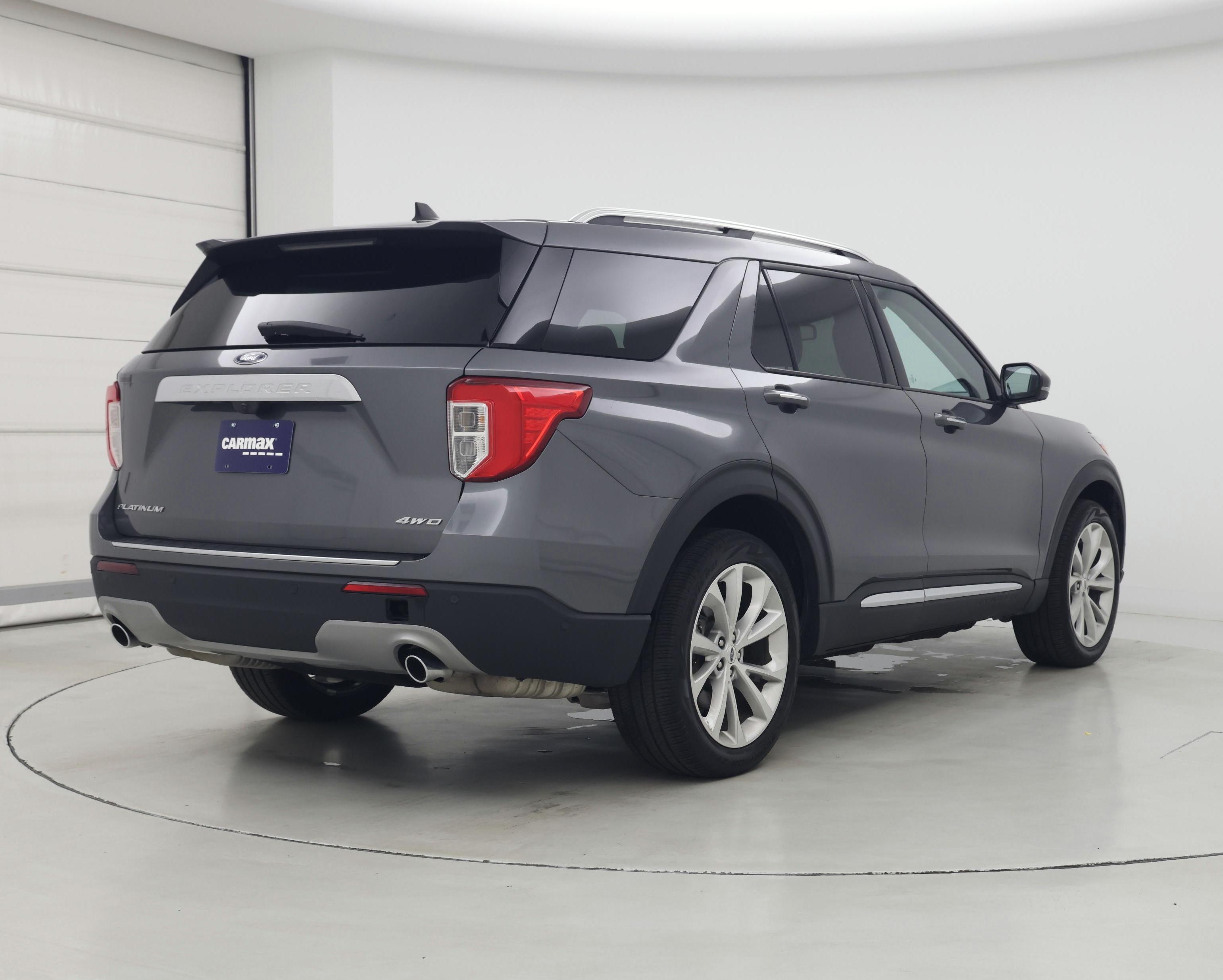 Thumbnail: 2023 Ford Explorer - 8