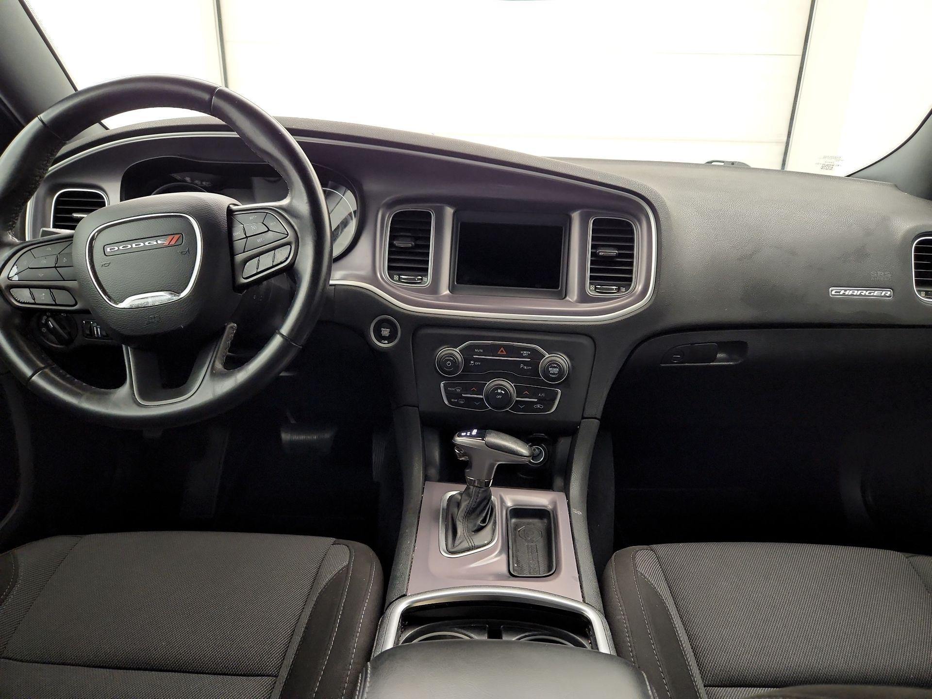 Thumbnail: 2020 Dodge Charger - 9