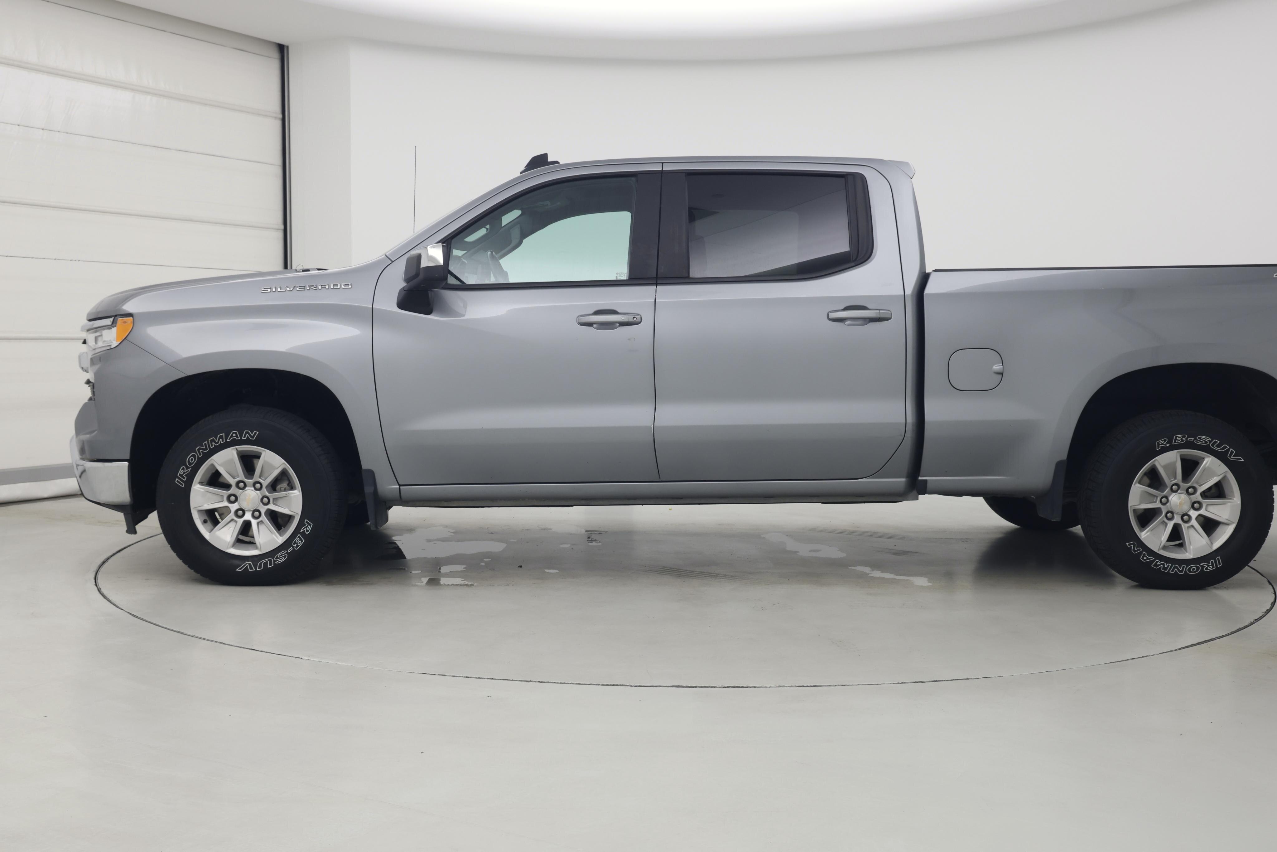 Thumbnail: 2023 Chevrolet Silverado 1500 - 3