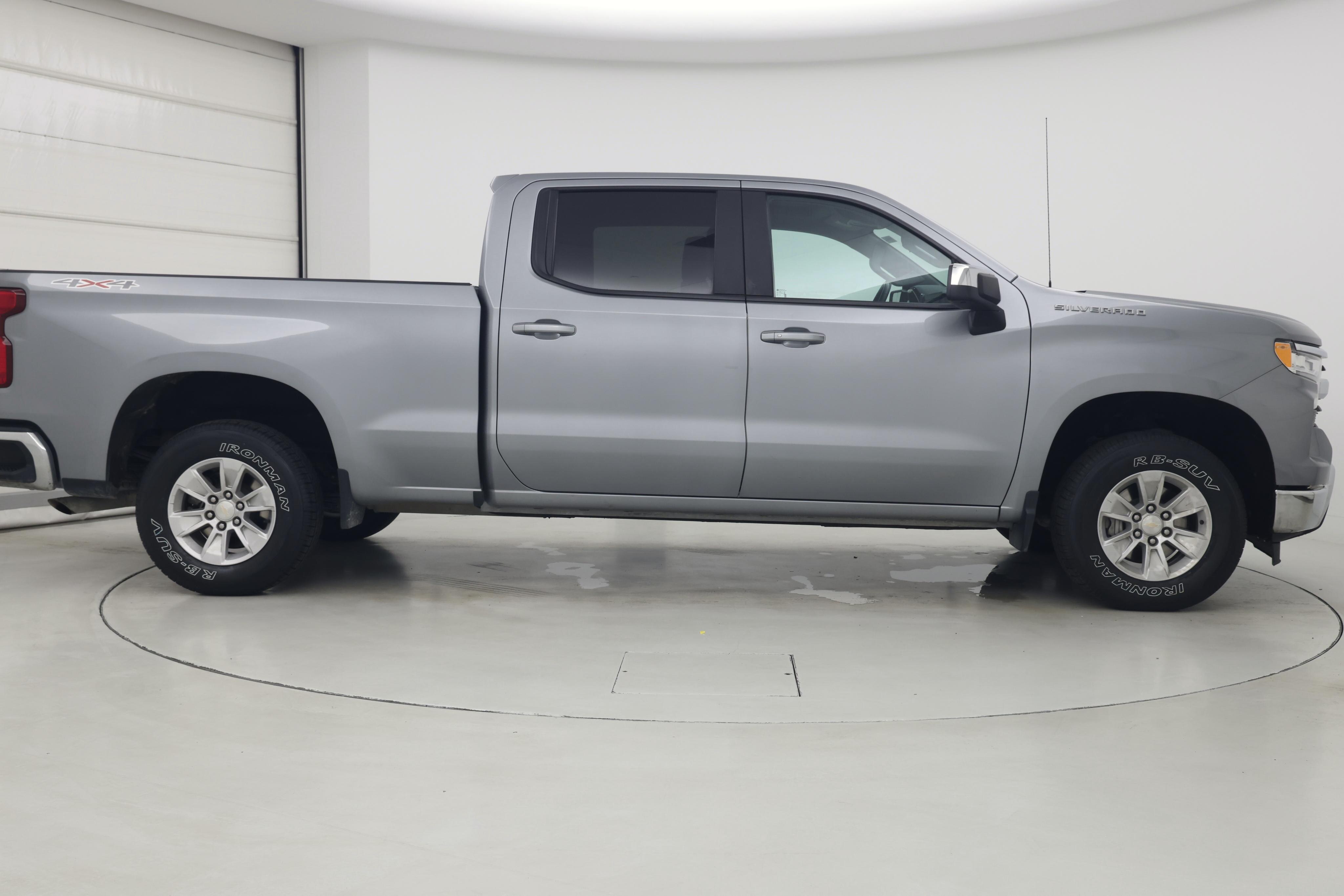 Thumbnail: 2023 Chevrolet Silverado 1500 - 7