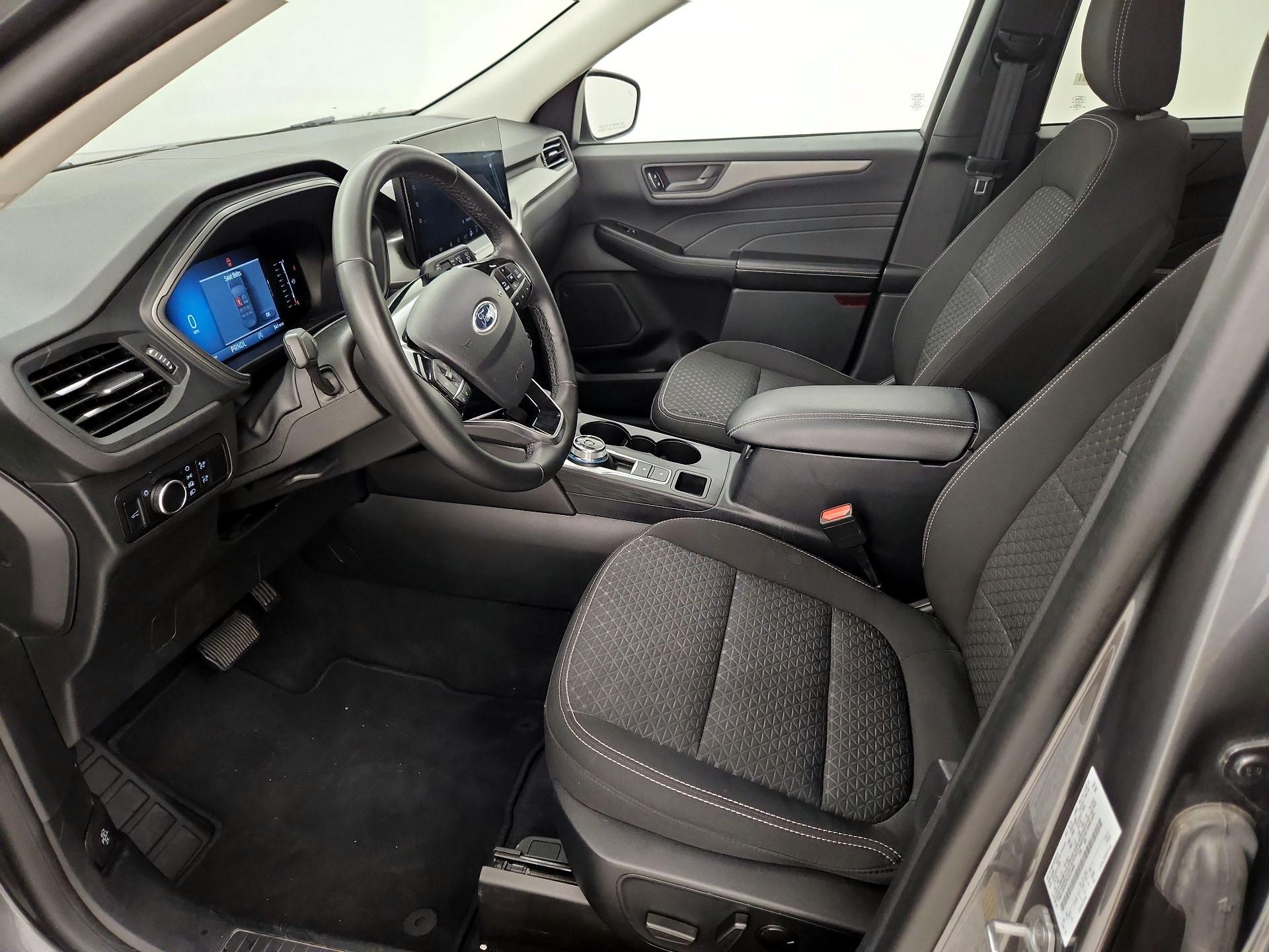Thumbnail: 2023 Ford Escape - 11
