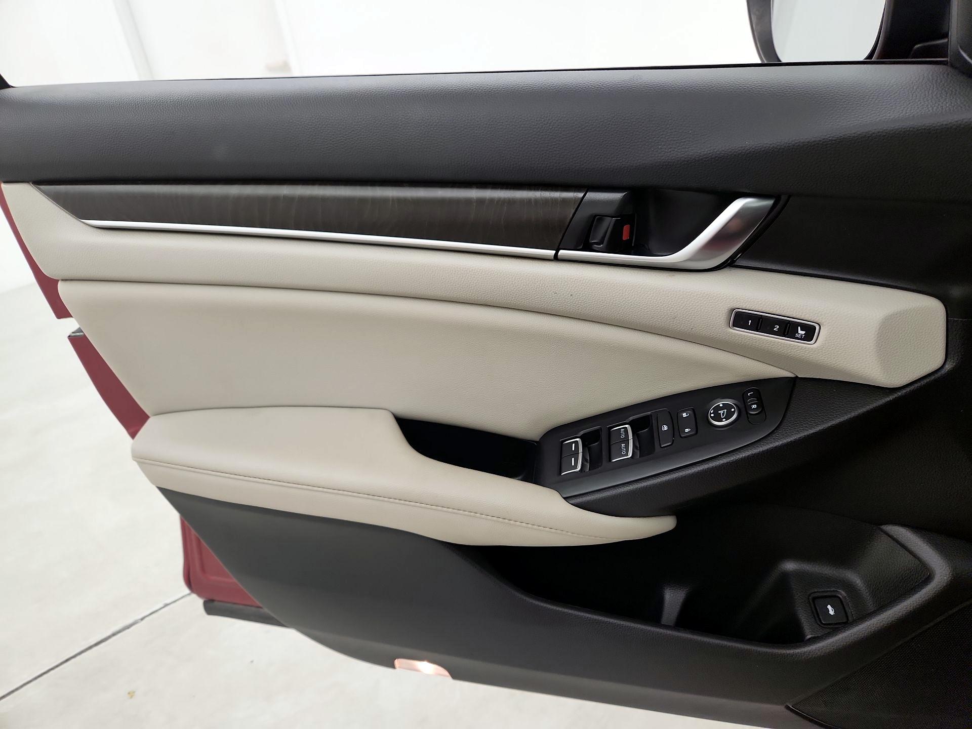 Thumbnail: 2021 Honda Accord - 12