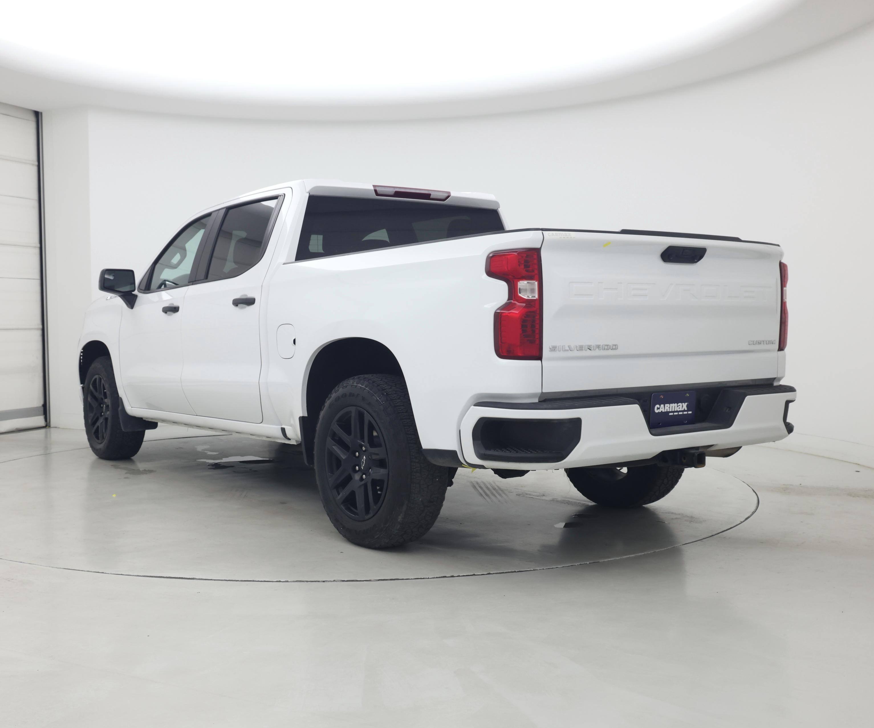 Thumbnail: 2024 Chevrolet Silverado 1500 - 2