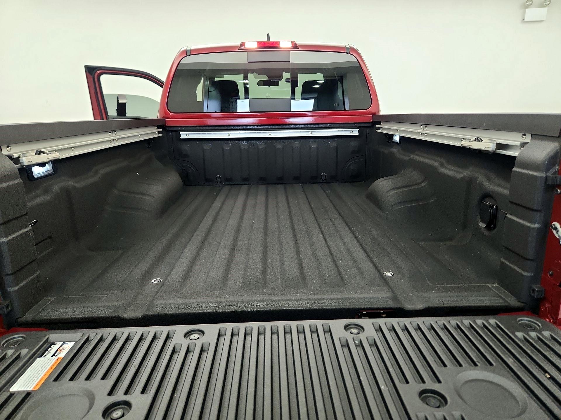 Thumbnail: 2024 Nissan Frontier - 20