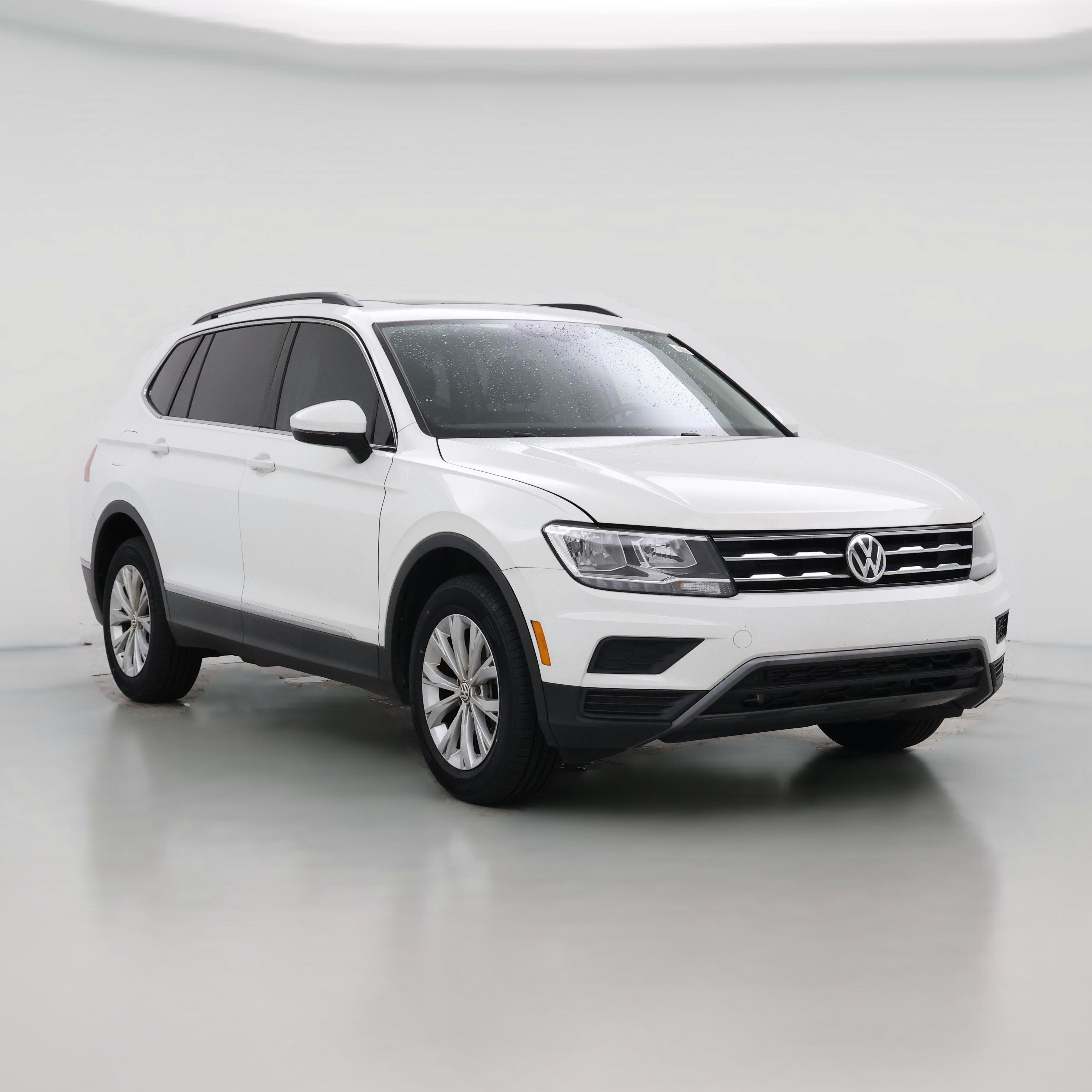 Thumbnail: 2018 Volkswagen Tiguan - 1