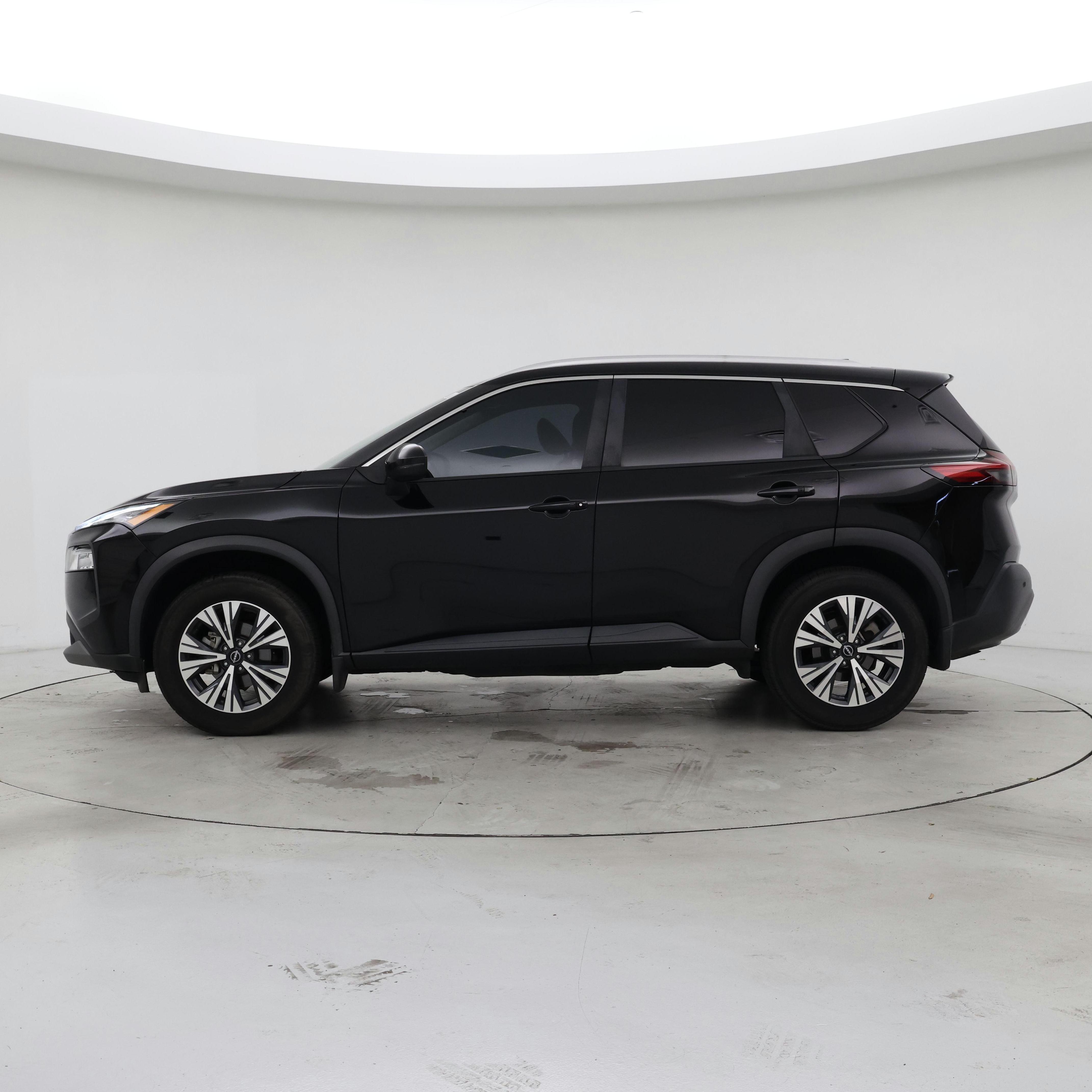 Thumbnail: 2022 Nissan Rogue - 3