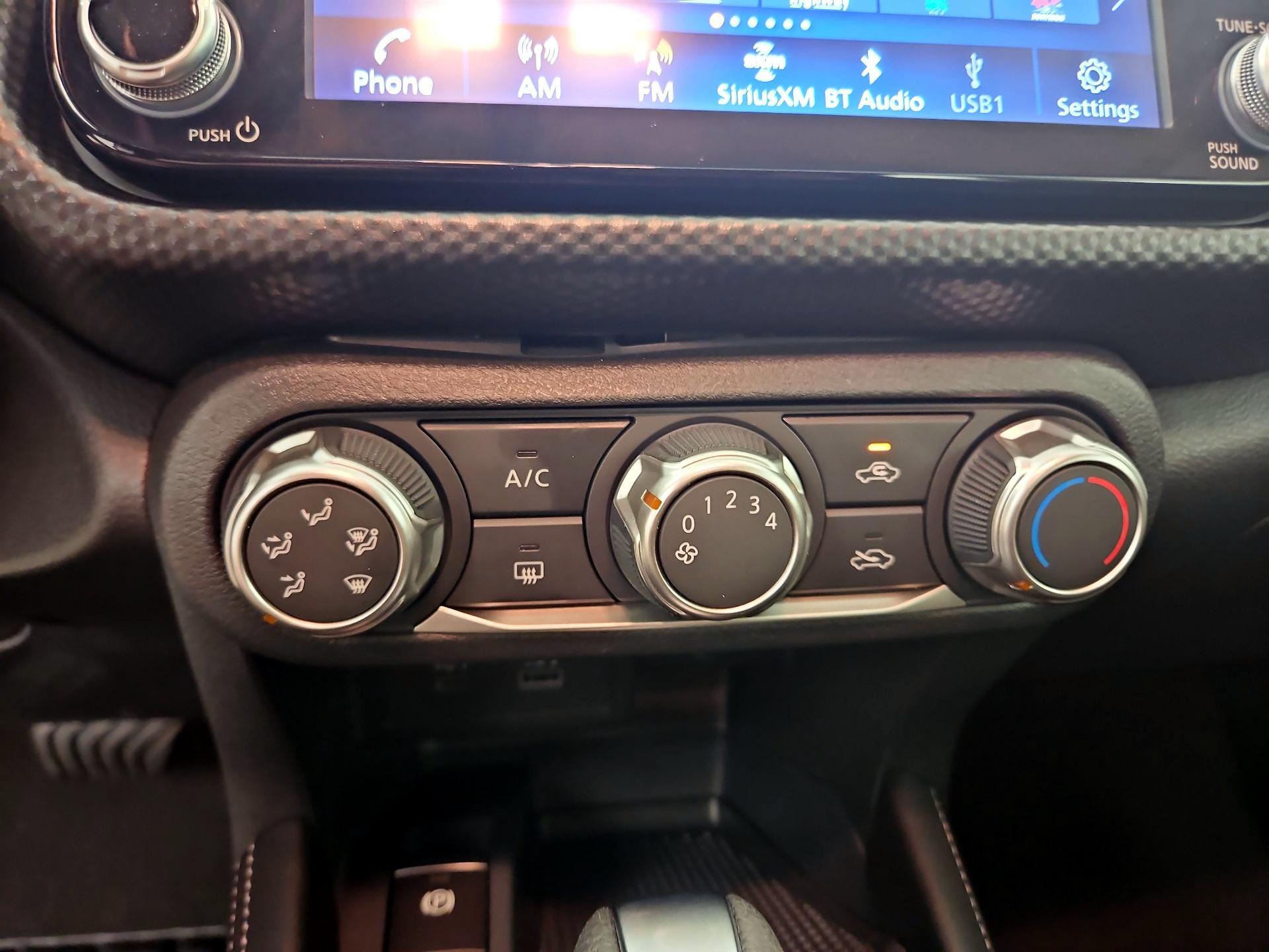 Thumbnail: 2024 Nissan Kicks - 15