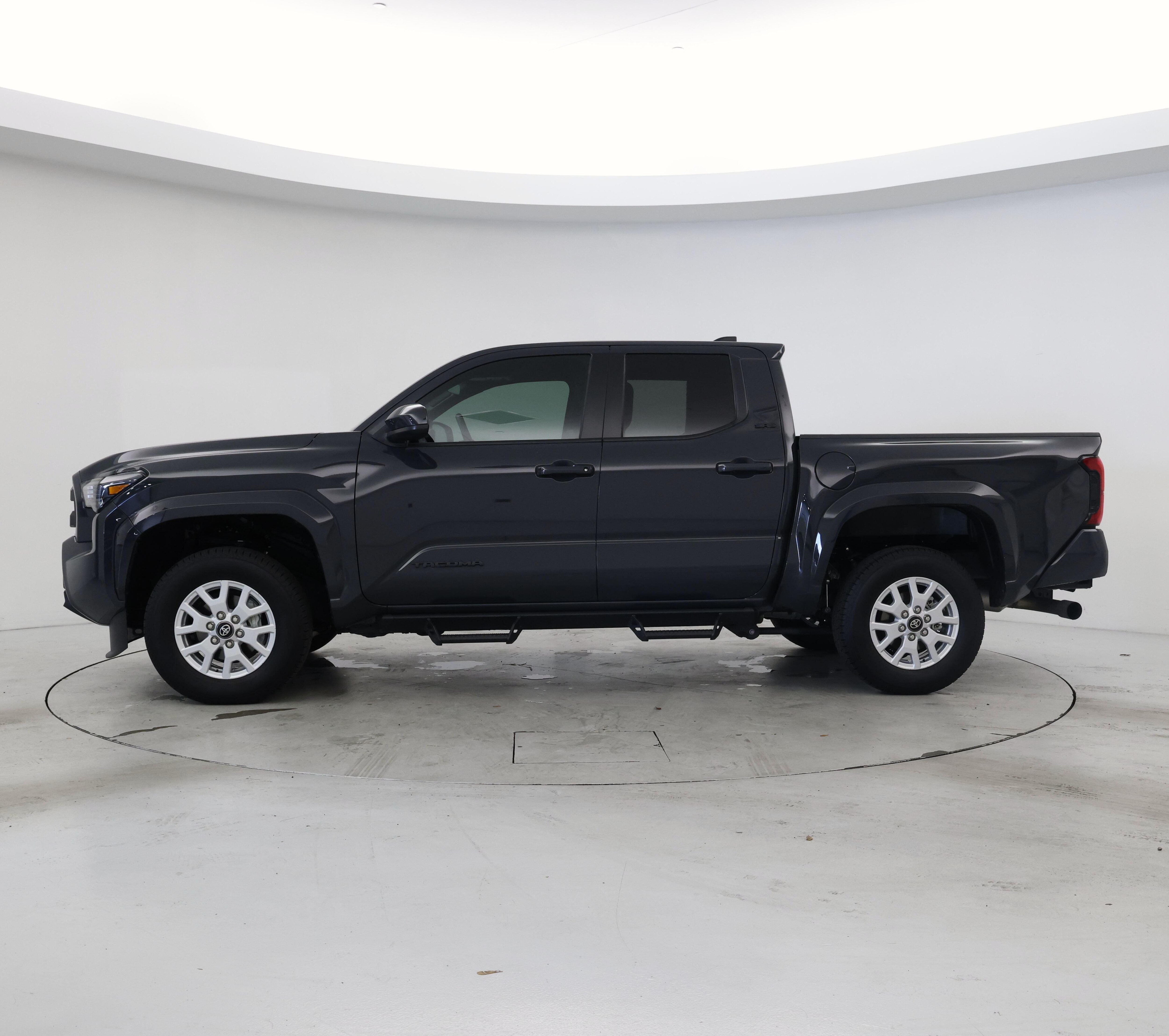 Thumbnail: 2024 Toyota Tacoma - 3