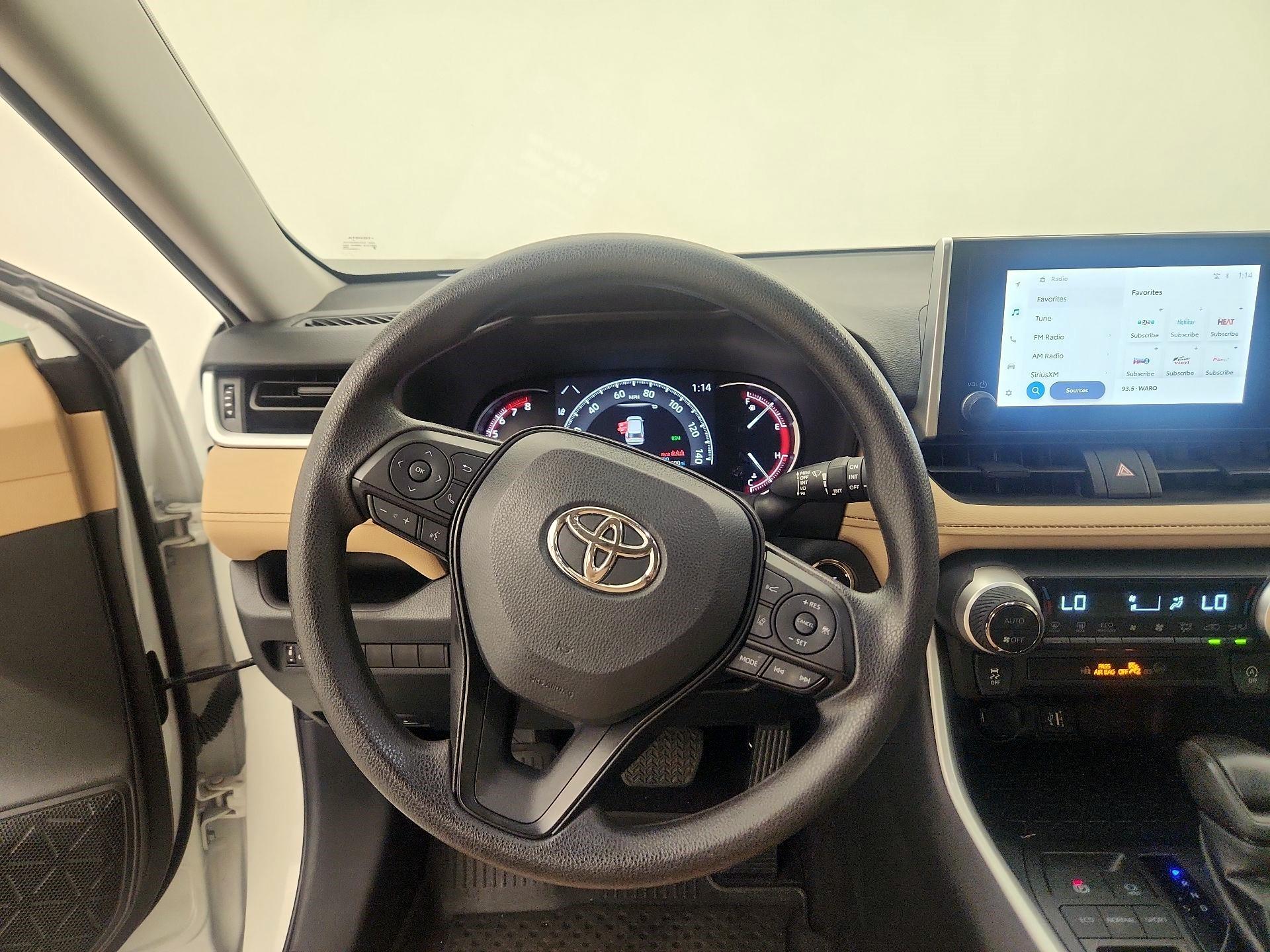 Thumbnail: 2023 Toyota RAV4 - 10