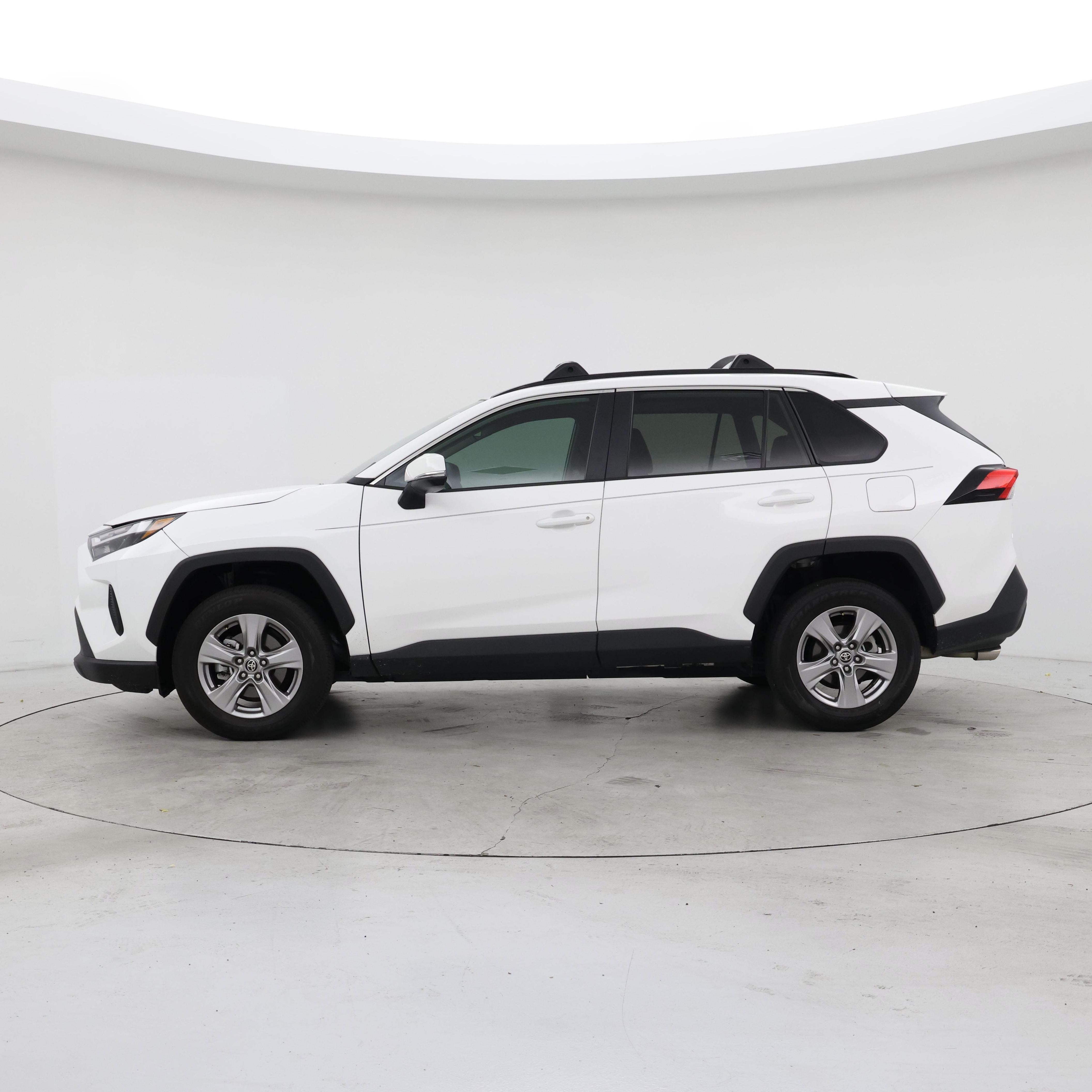 Thumbnail: 2023 Toyota RAV4 - 3
