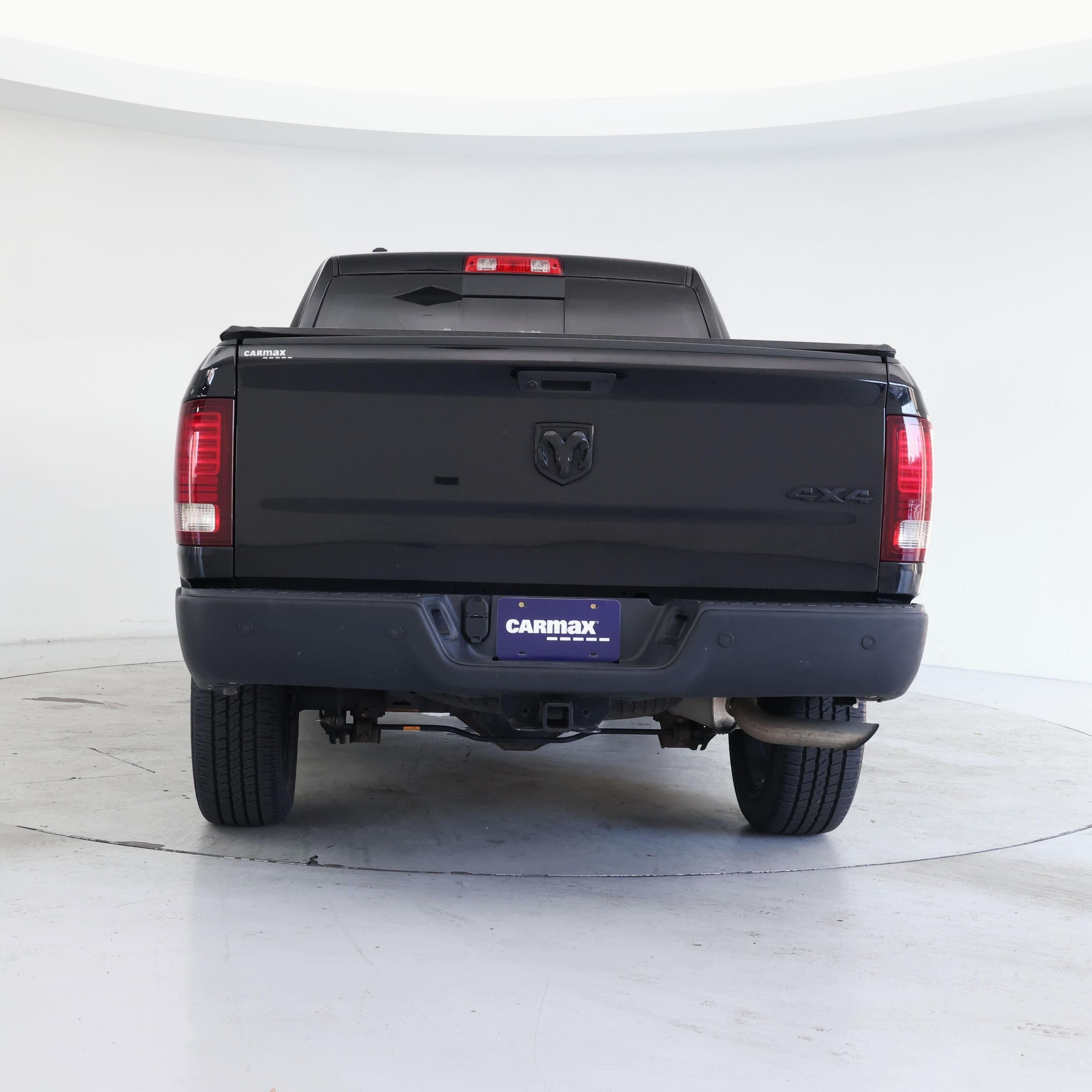 Thumbnail: 2019 RAM 1500 Classic - 6