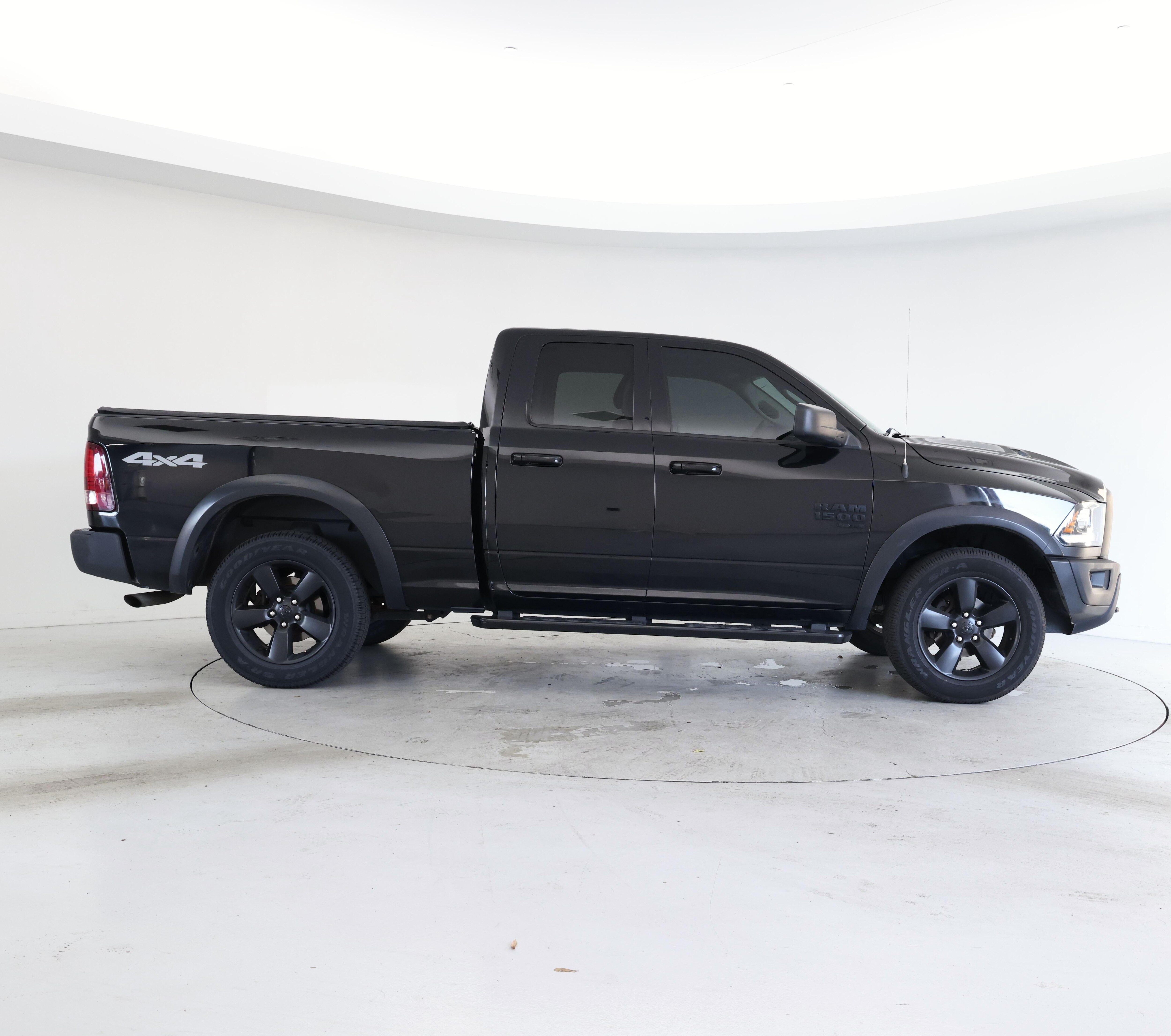 Thumbnail: 2019 RAM 1500 Classic - 7