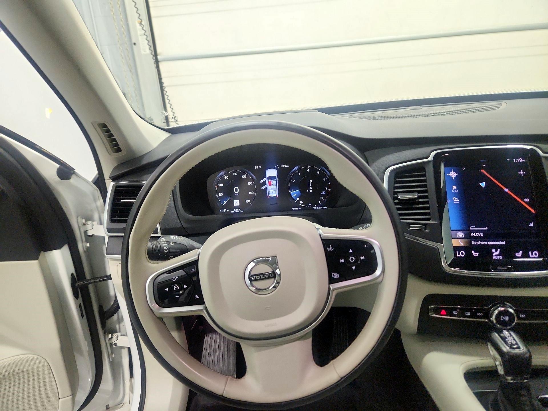 Thumbnail: 2020 Volvo XC90 - 10
