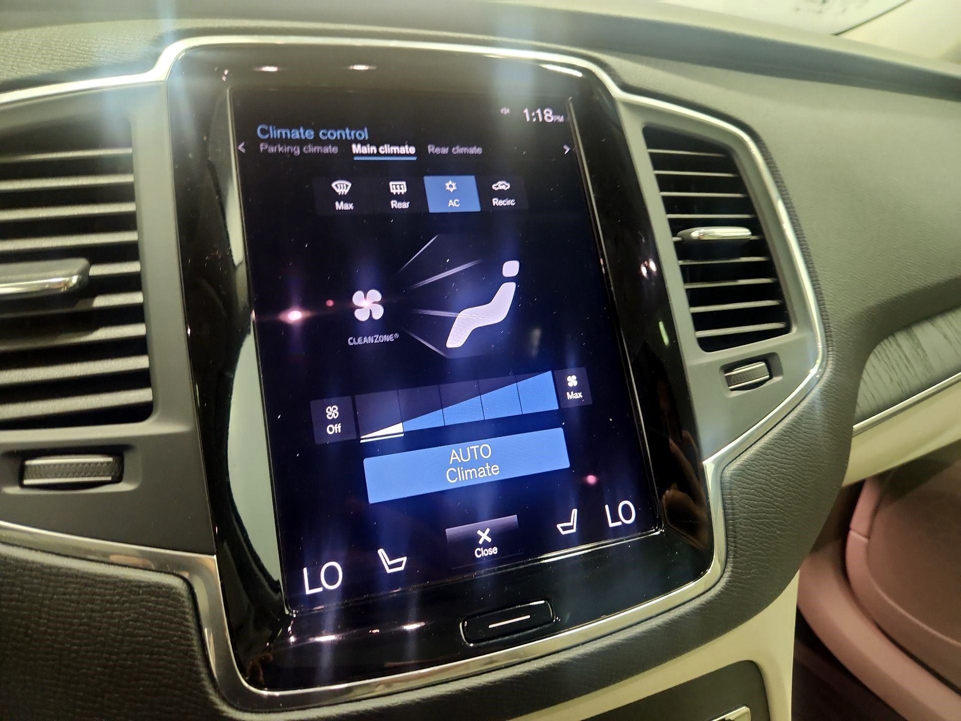 Thumbnail: 2020 Volvo XC90 - 17