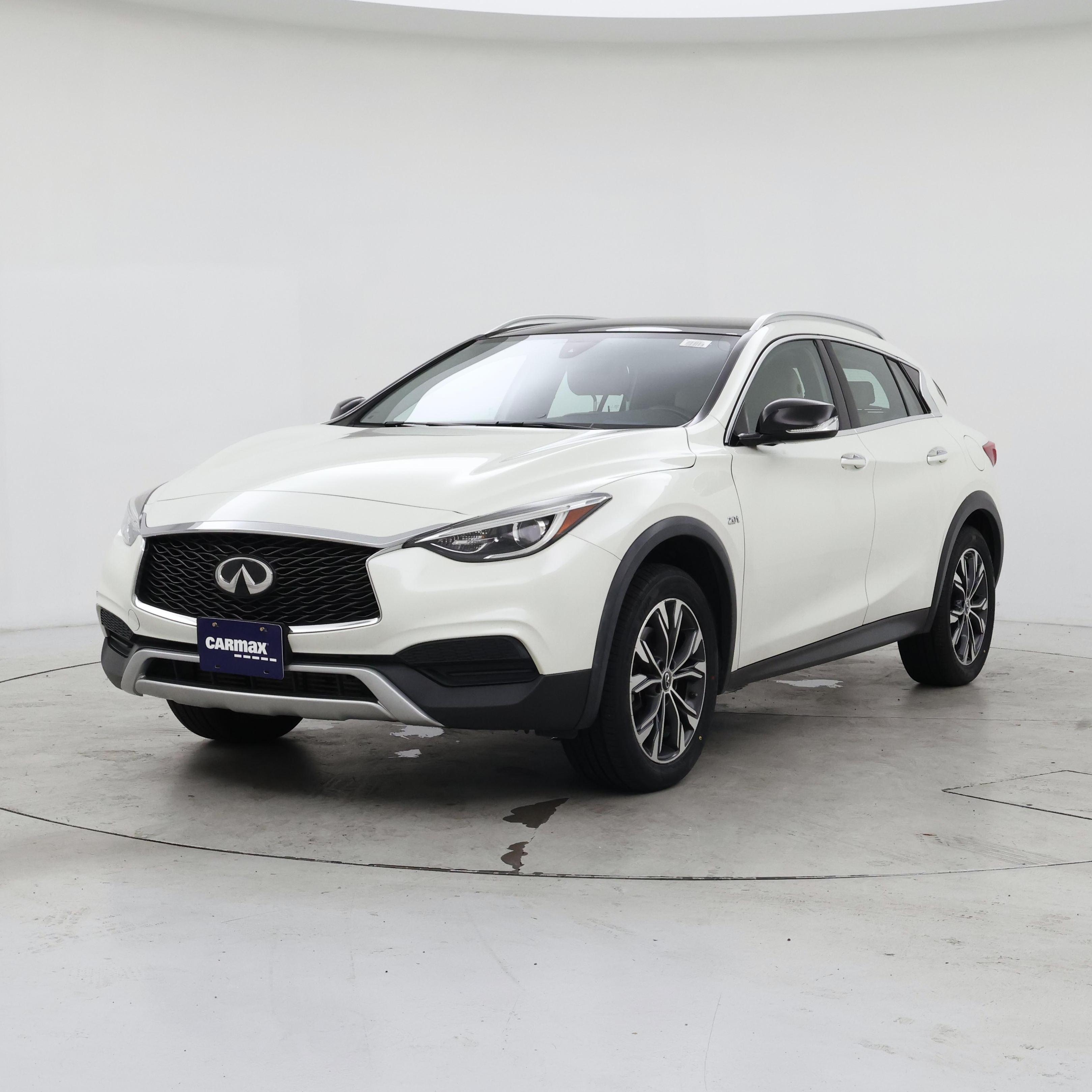 Thumbnail: 2019 INFINITI QX30 - 4