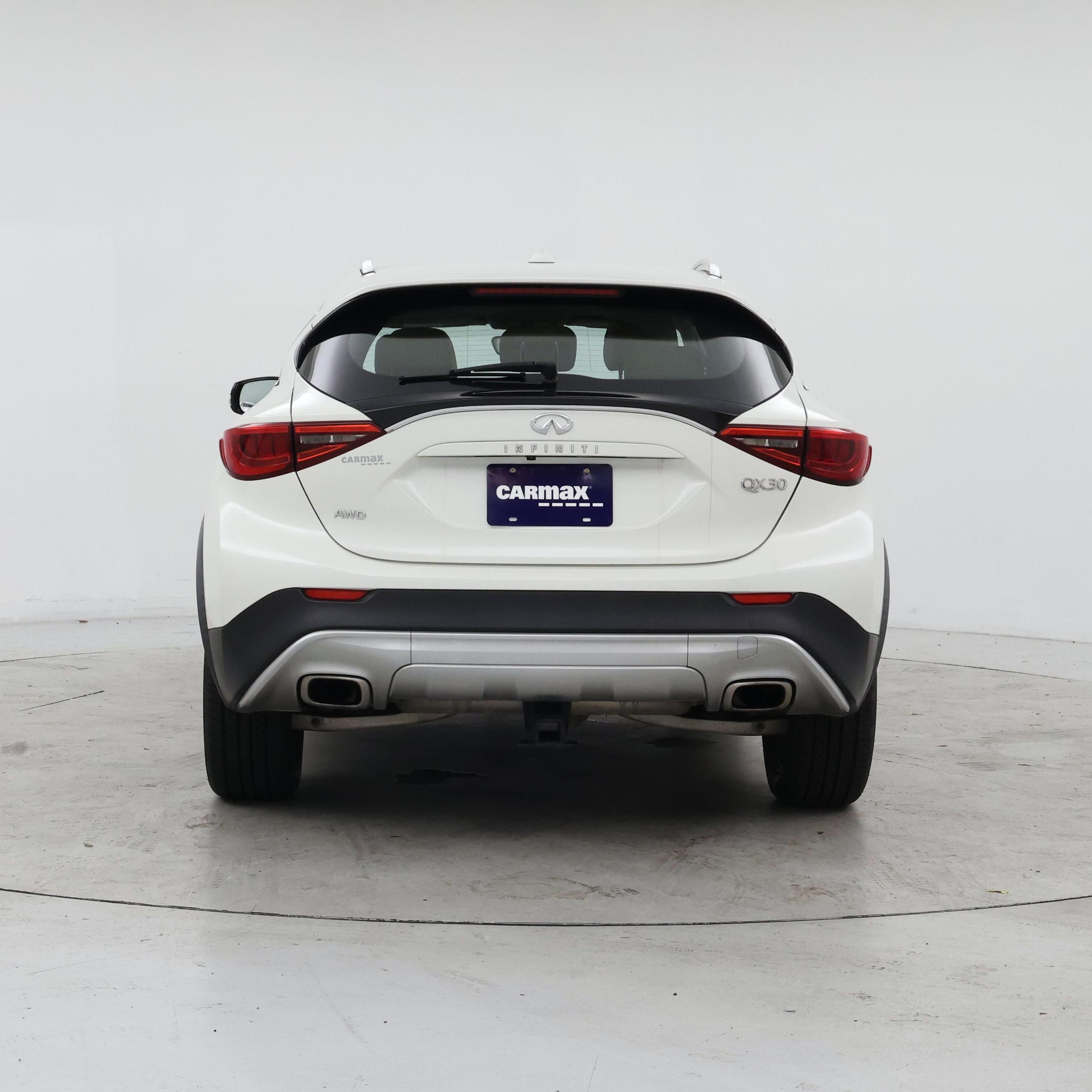Thumbnail: 2019 INFINITI QX30 - 6