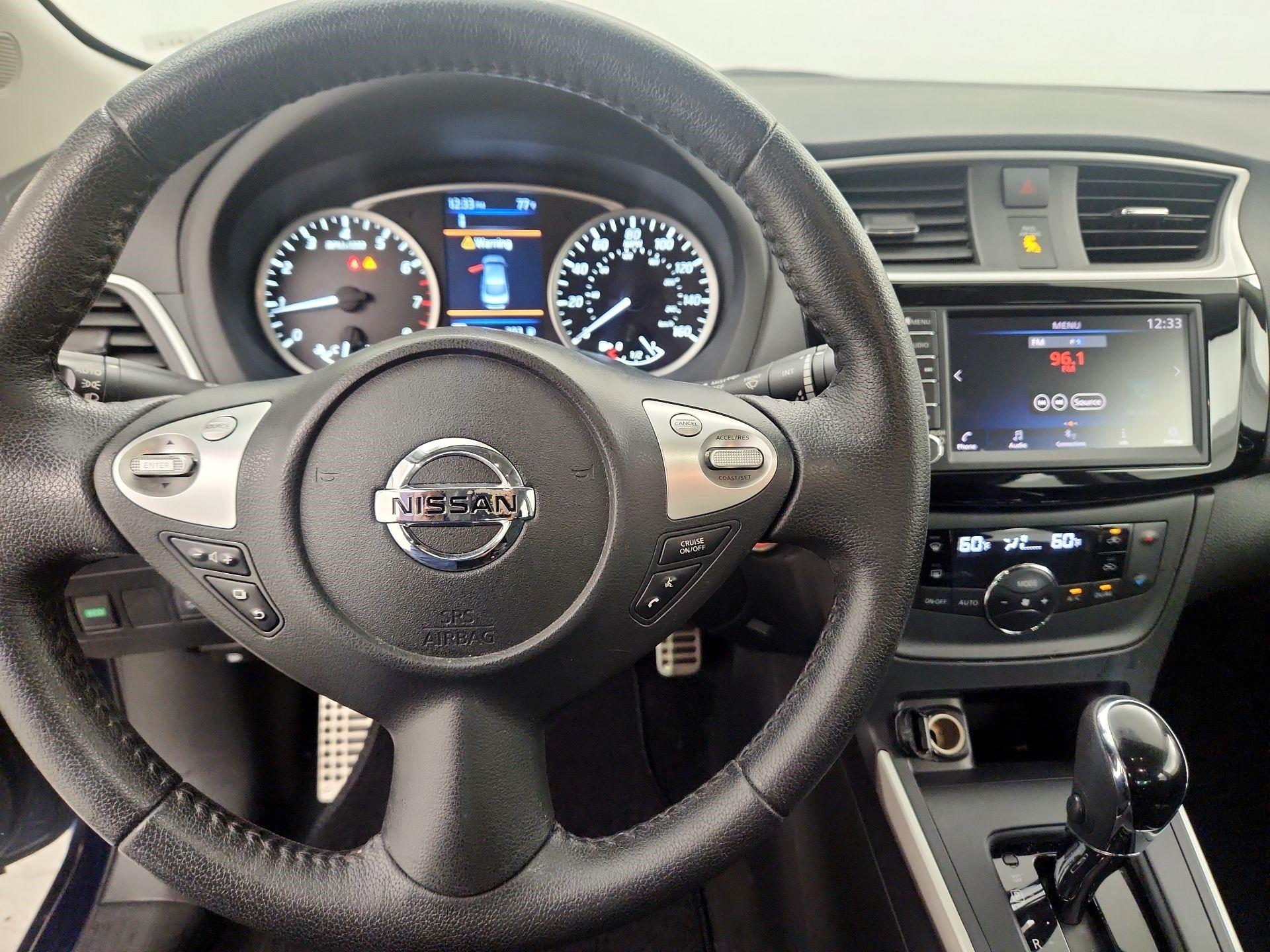 Thumbnail: 2019 Nissan Sentra - 9