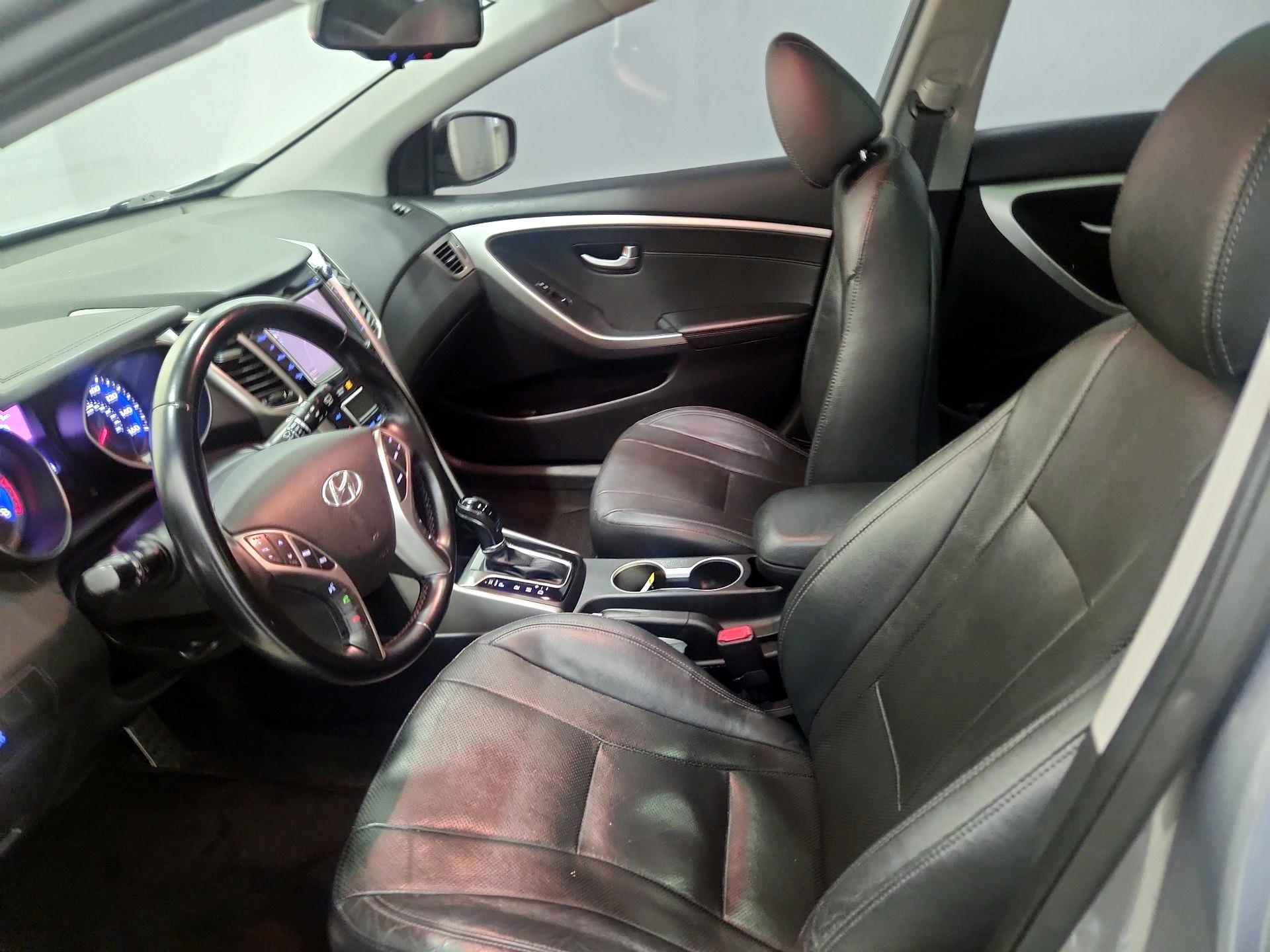 Thumbnail: 2015 Hyundai Elantra - 11