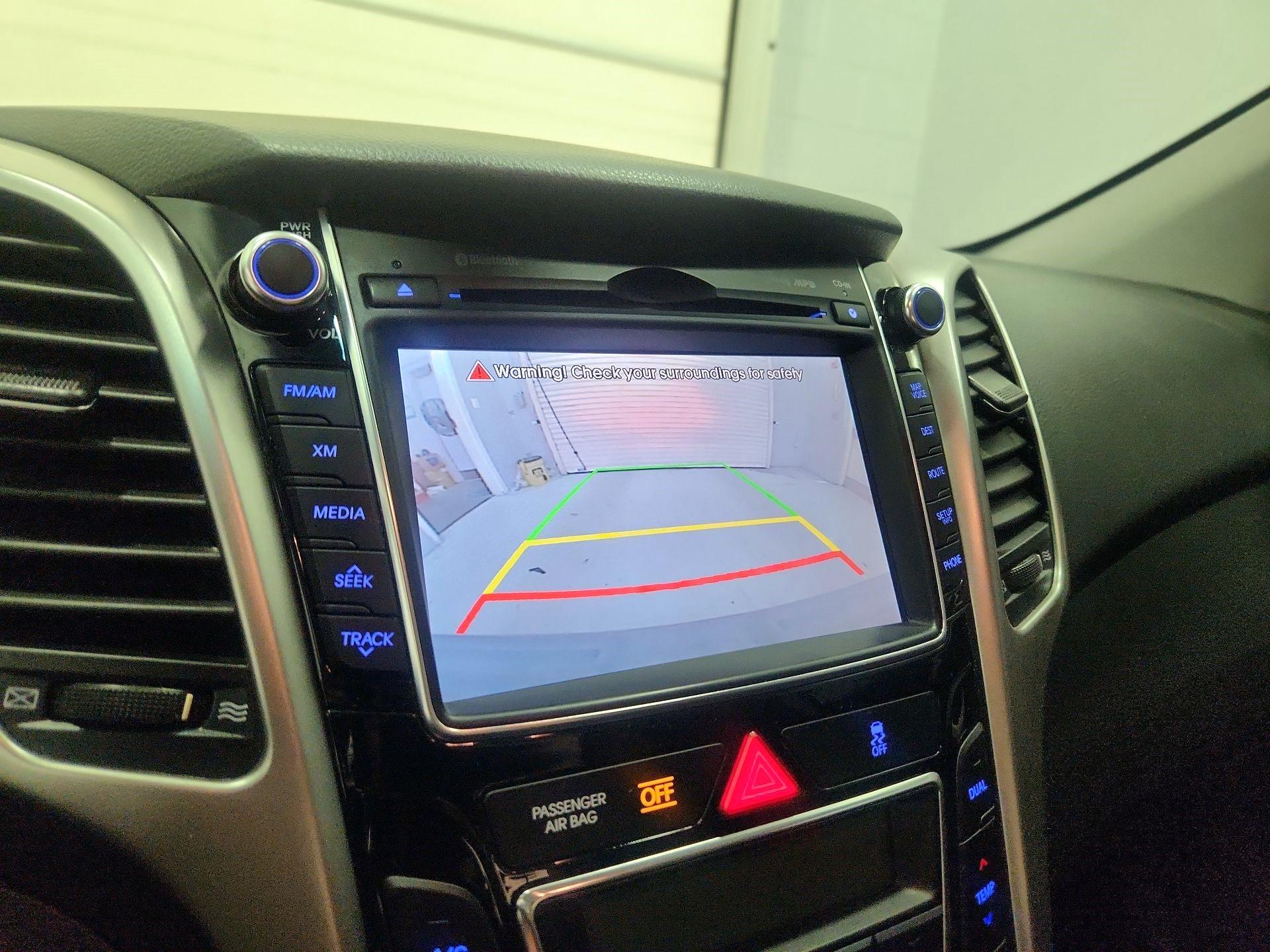 Thumbnail: 2015 Hyundai Elantra - 15