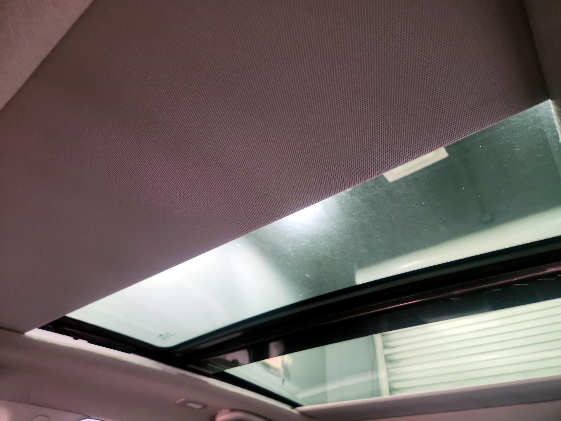 Thumbnail: 2015 Hyundai Elantra - 20
