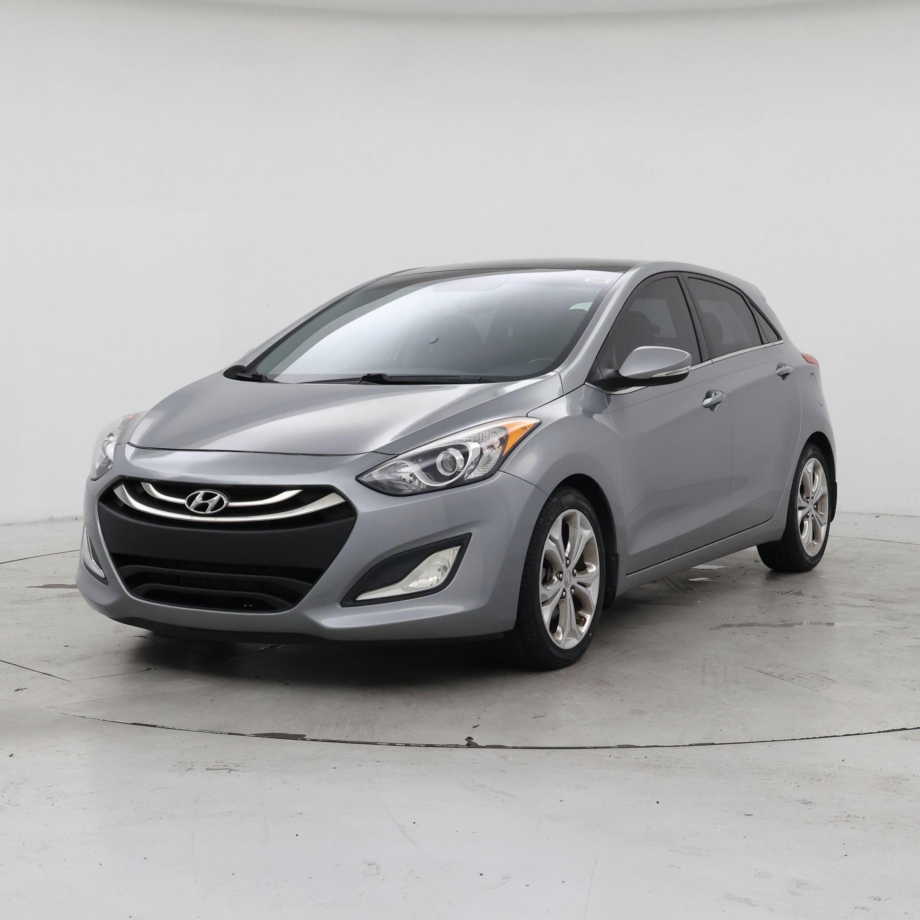 Thumbnail: 2015 Hyundai Elantra - 4