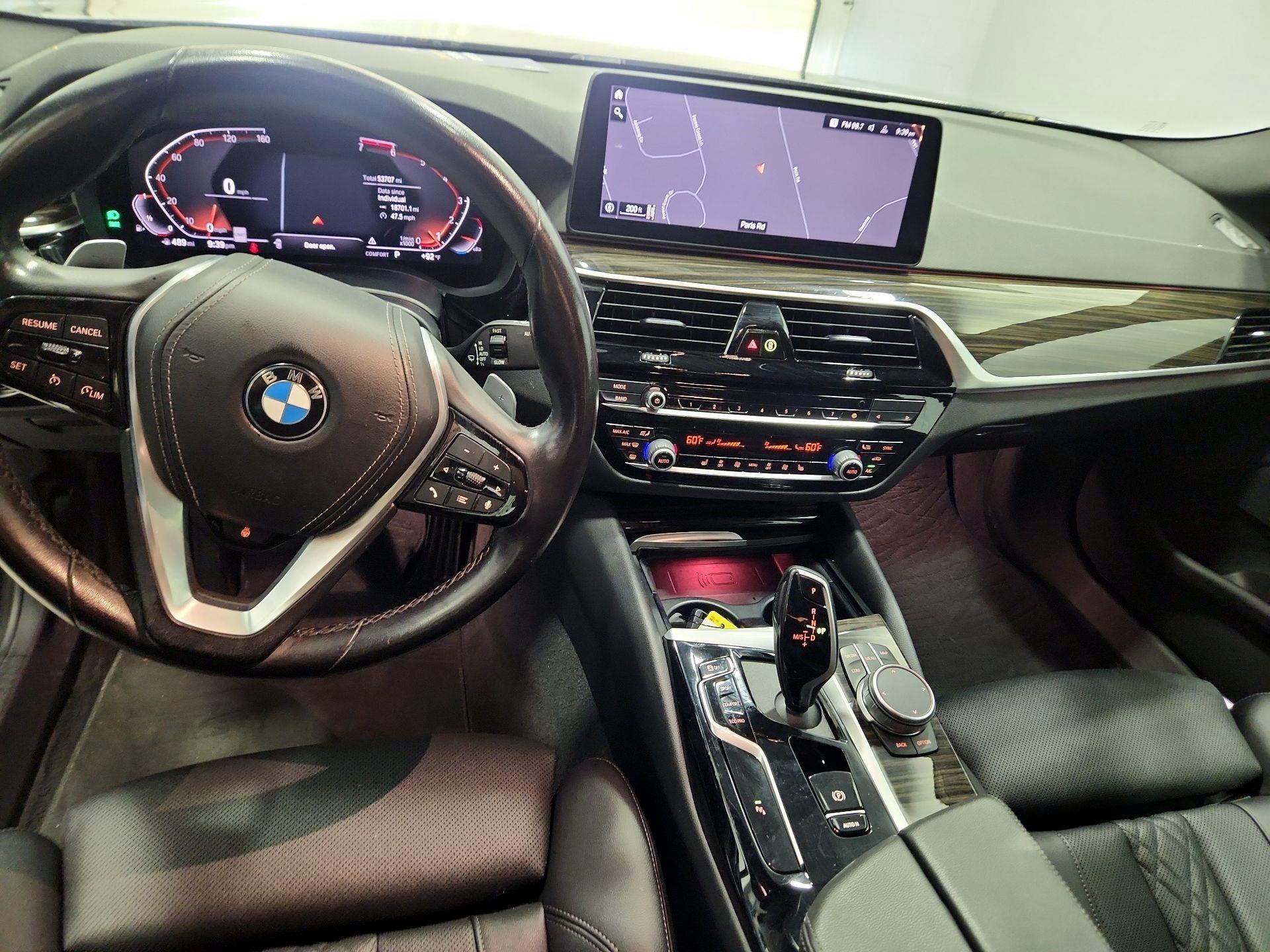 Thumbnail: 2021 BMW 5 Series - 9