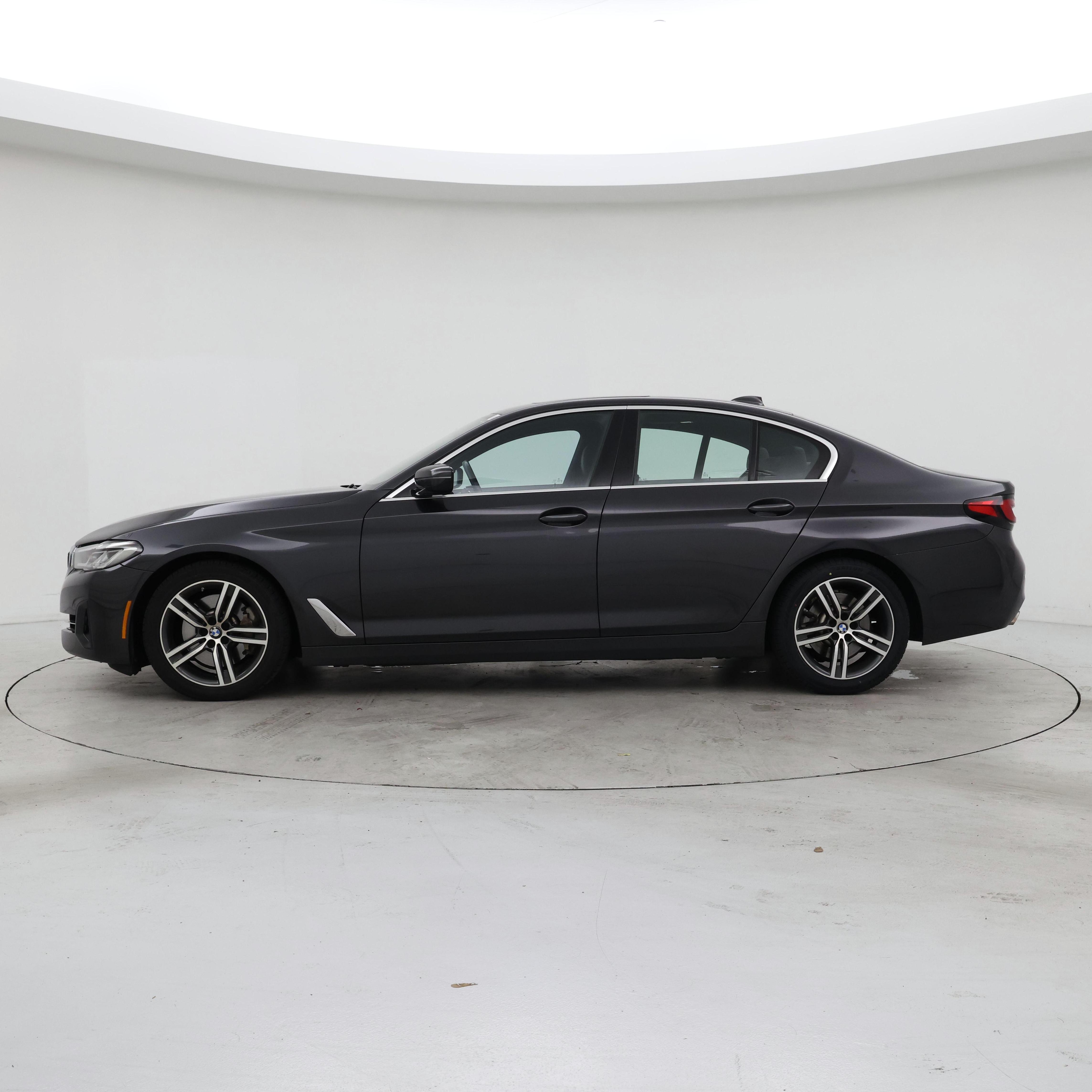 Thumbnail: 2021 BMW 5 Series - 3