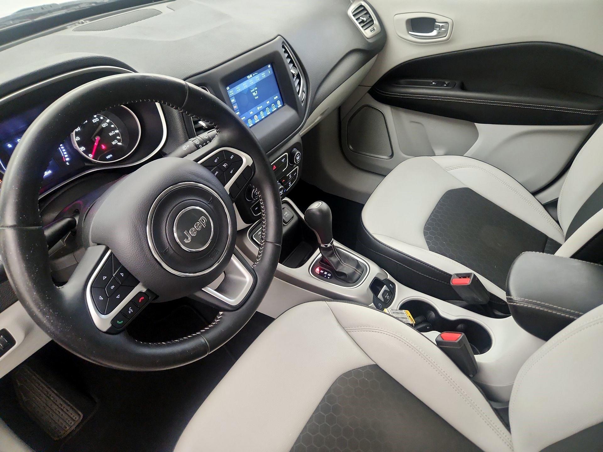 Thumbnail: 2019 Jeep Compass - 11