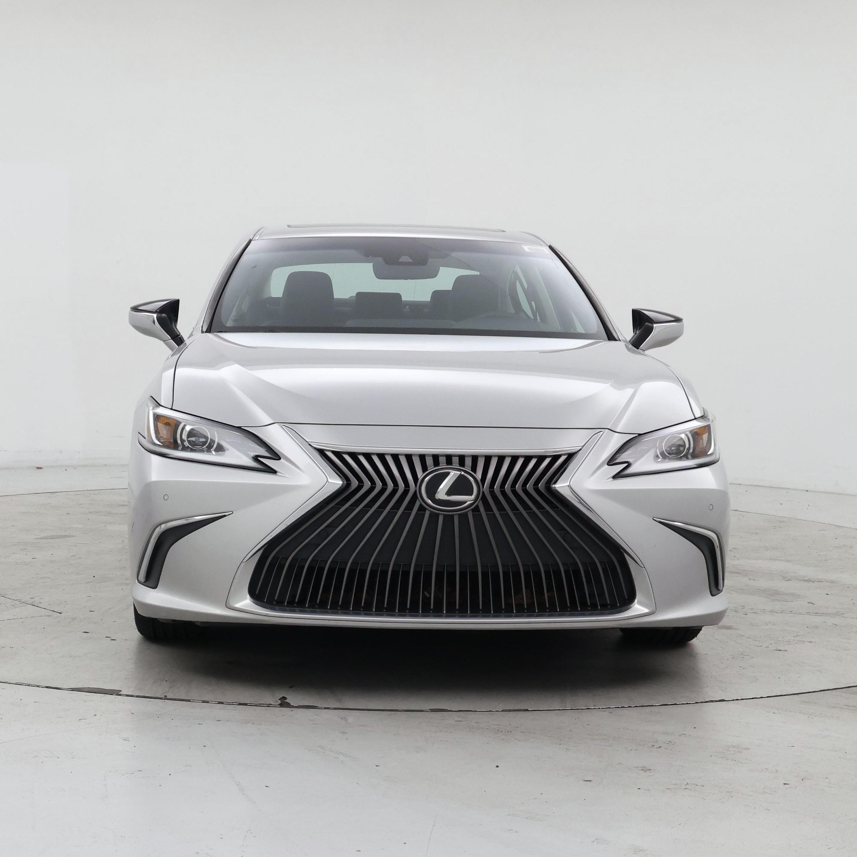Thumbnail: 2020 Lexus ES - 5