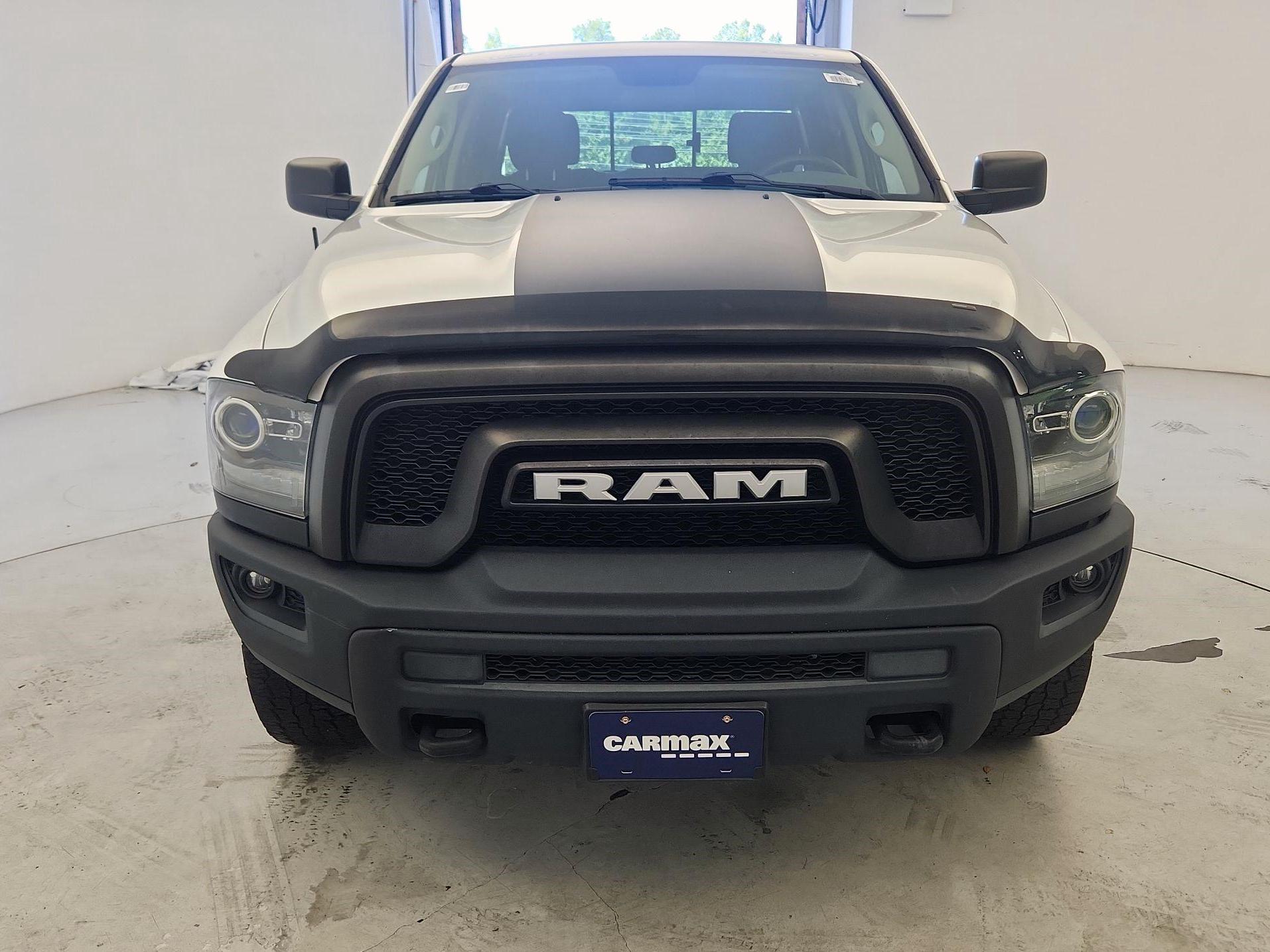 Thumbnail: 2019 RAM 1500 Classic - 2