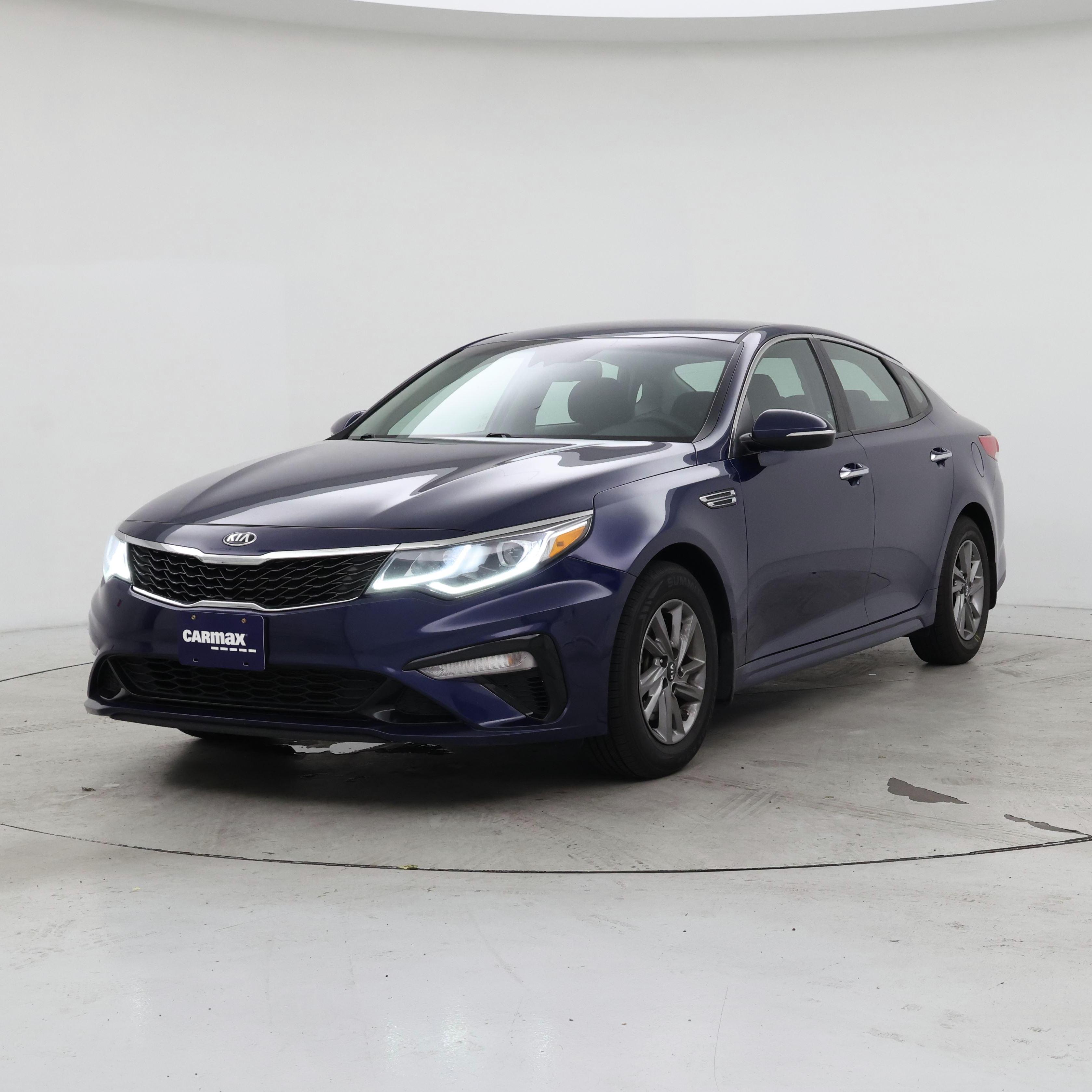 Thumbnail: 2019 Kia Optima - 4