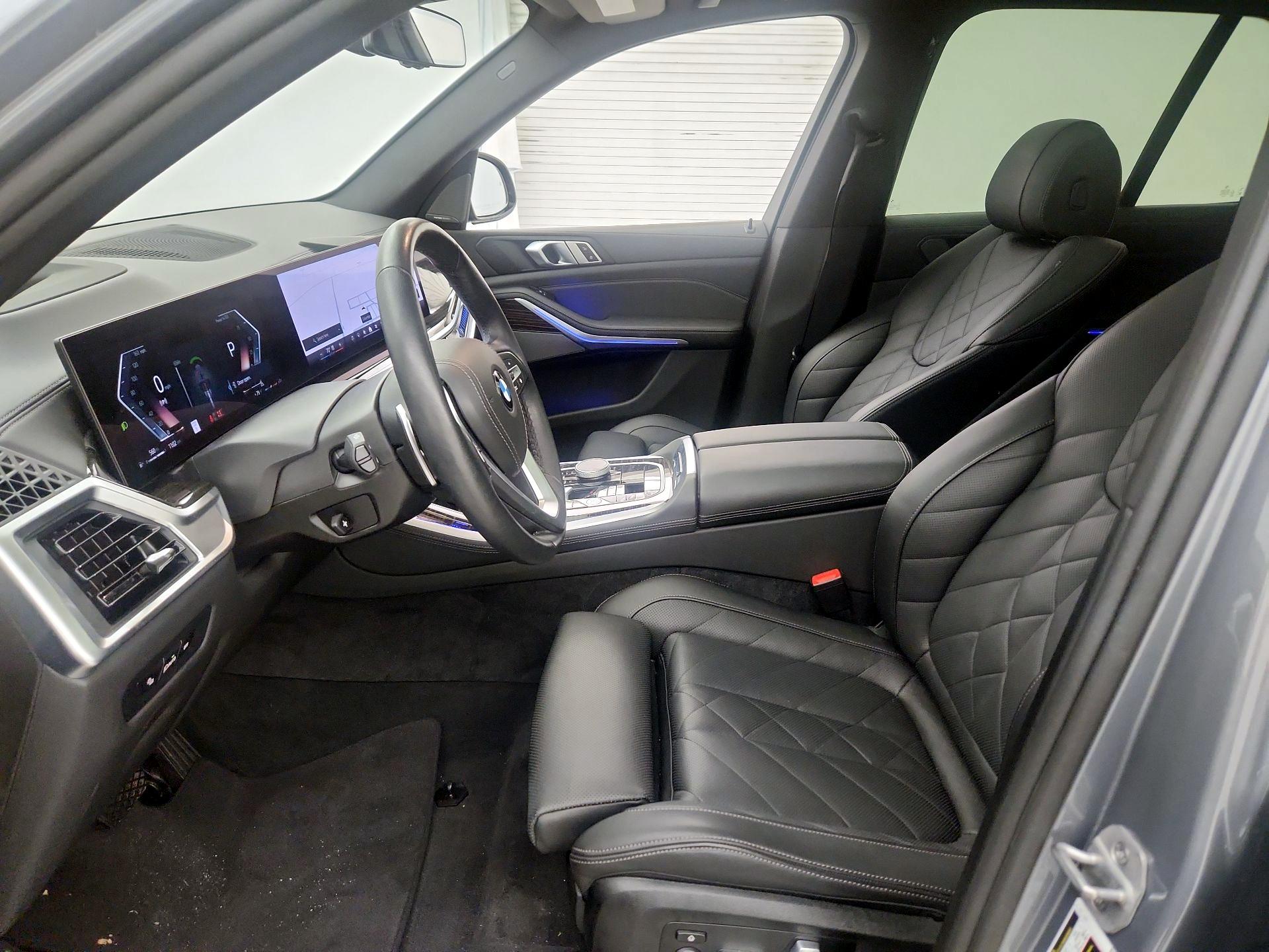 Thumbnail: 2024 BMW X5 - 11