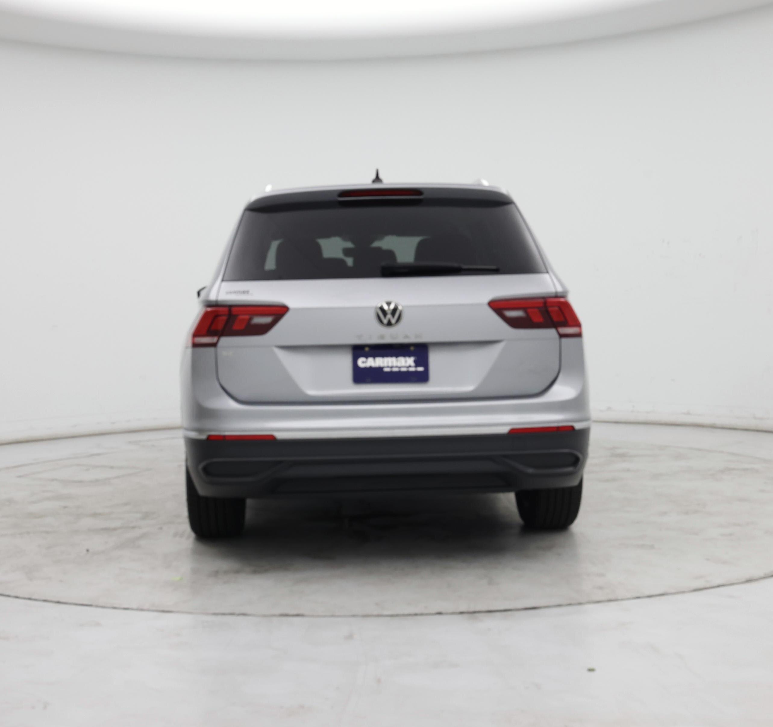 Thumbnail: 2022 Volkswagen Tiguan - 6