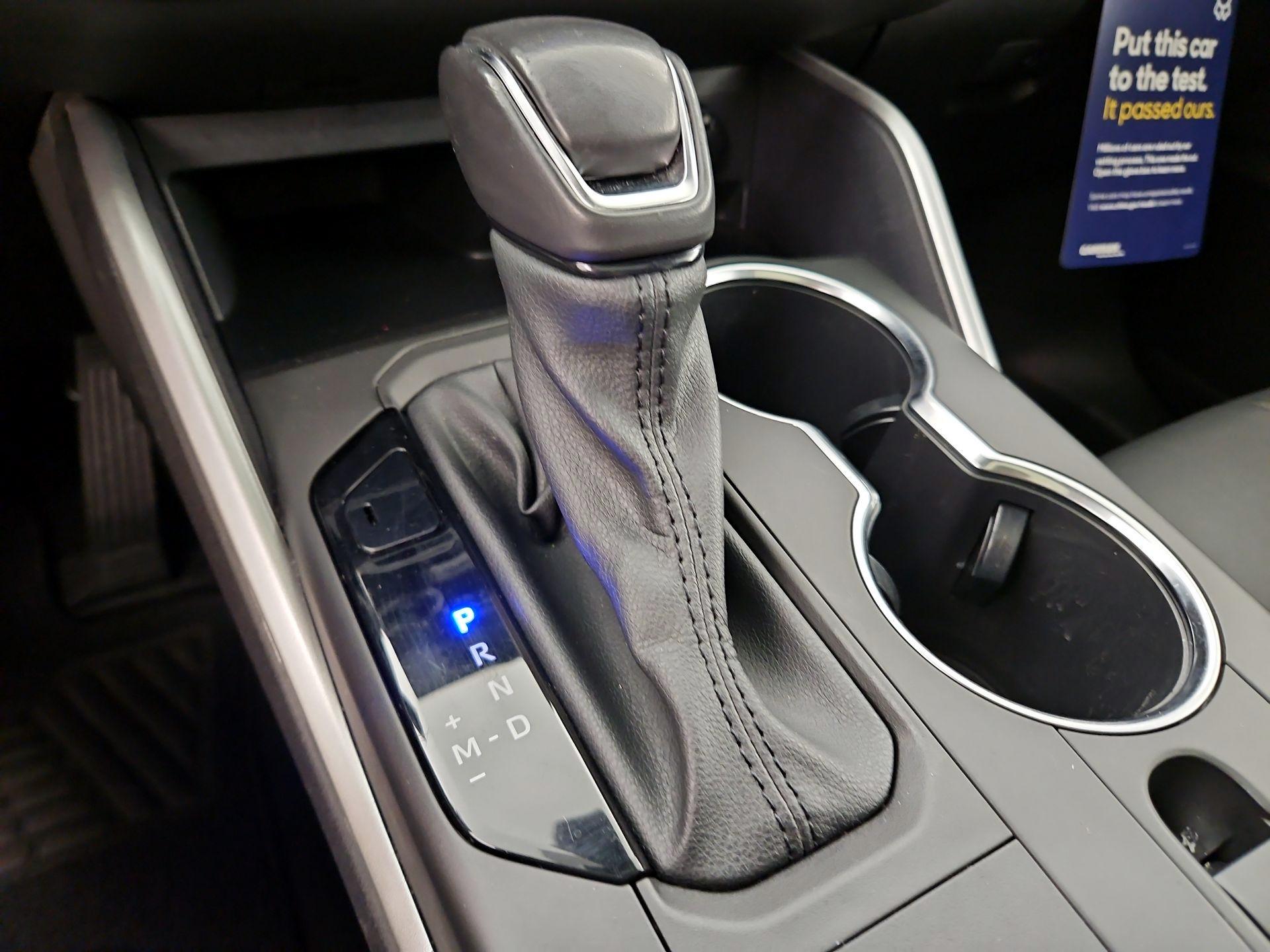Thumbnail: 2020 Toyota Highlander - 17
