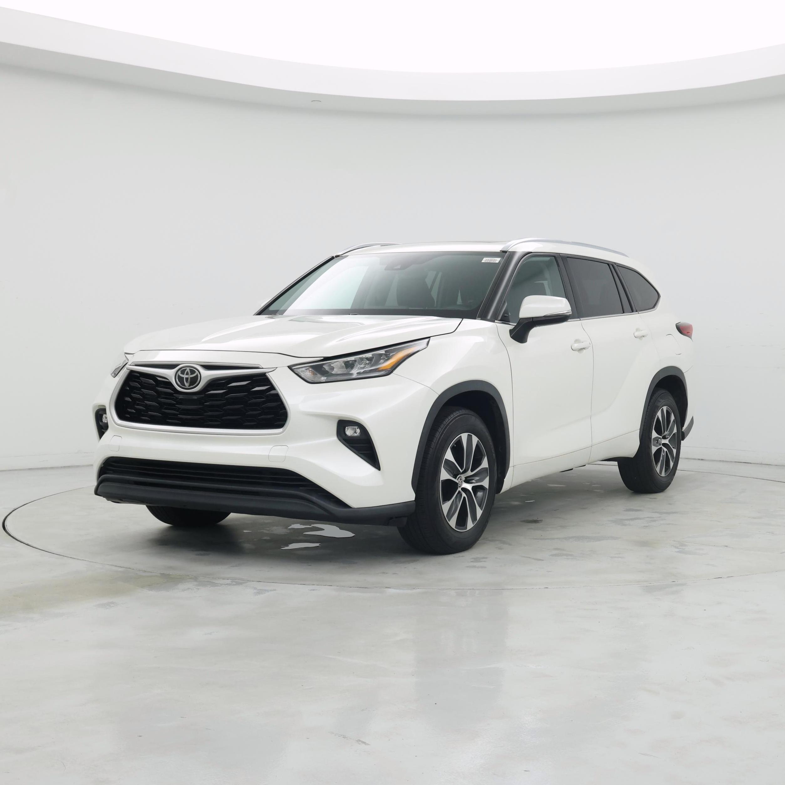 Thumbnail: 2020 Toyota Highlander - 4