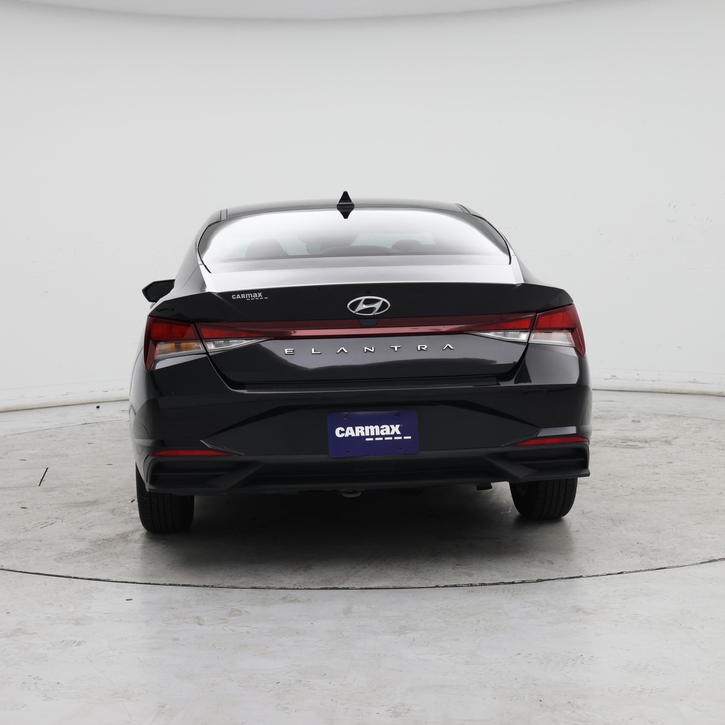 Thumbnail: 2022 Hyundai Elantra - 6