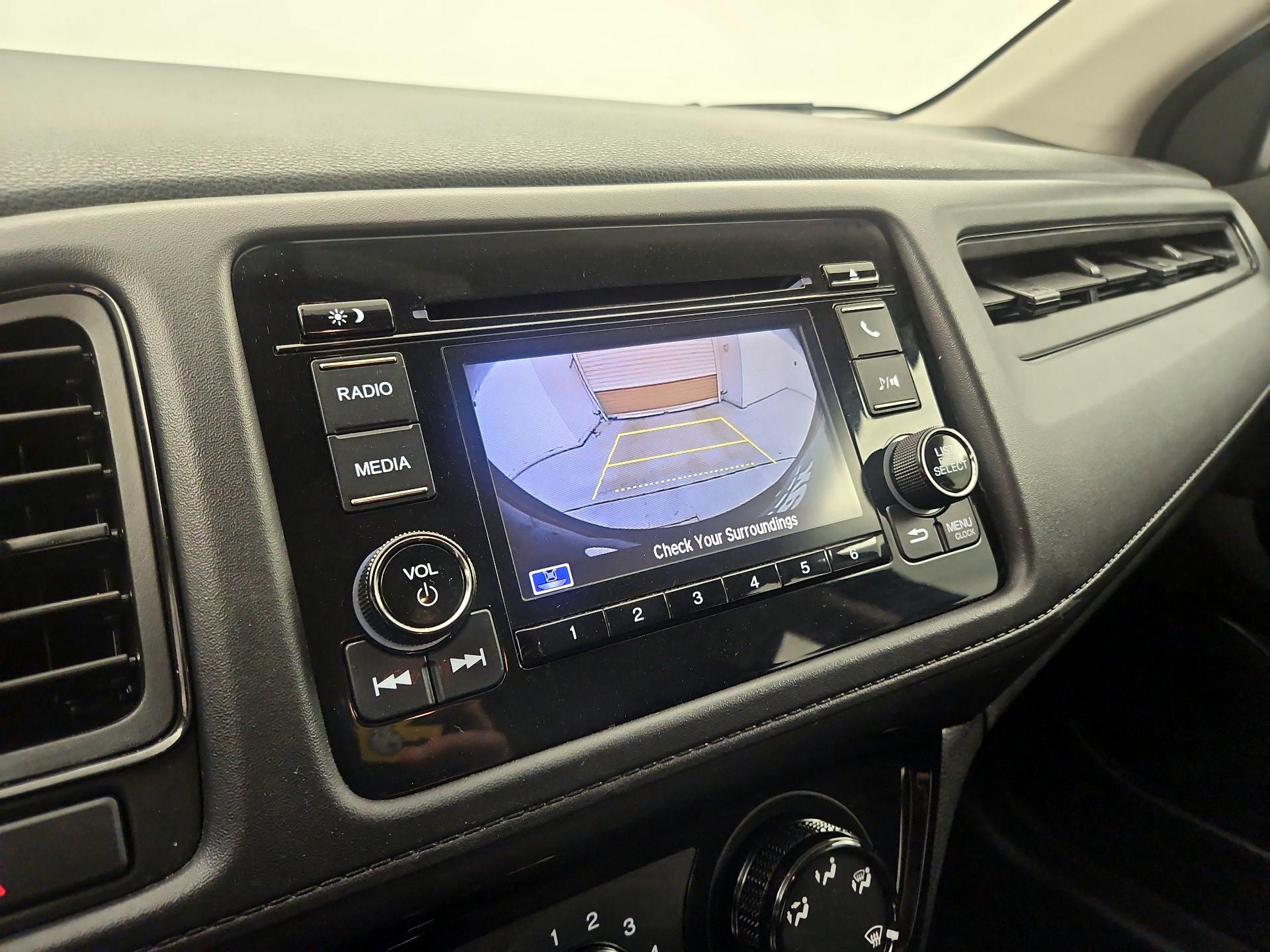 Thumbnail: 2021 Honda HR-V - 14