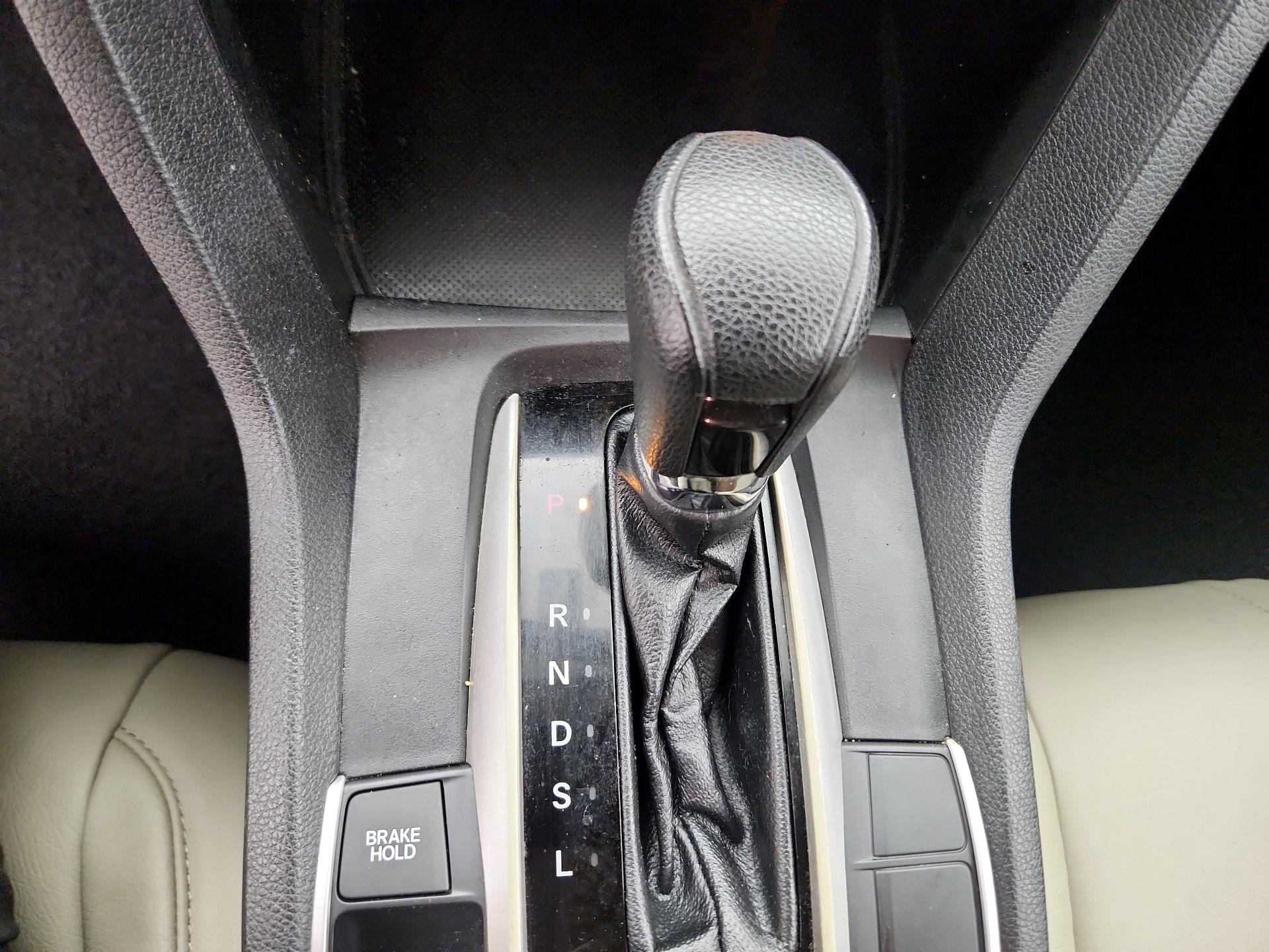Thumbnail: 2017 Honda Civic - 17