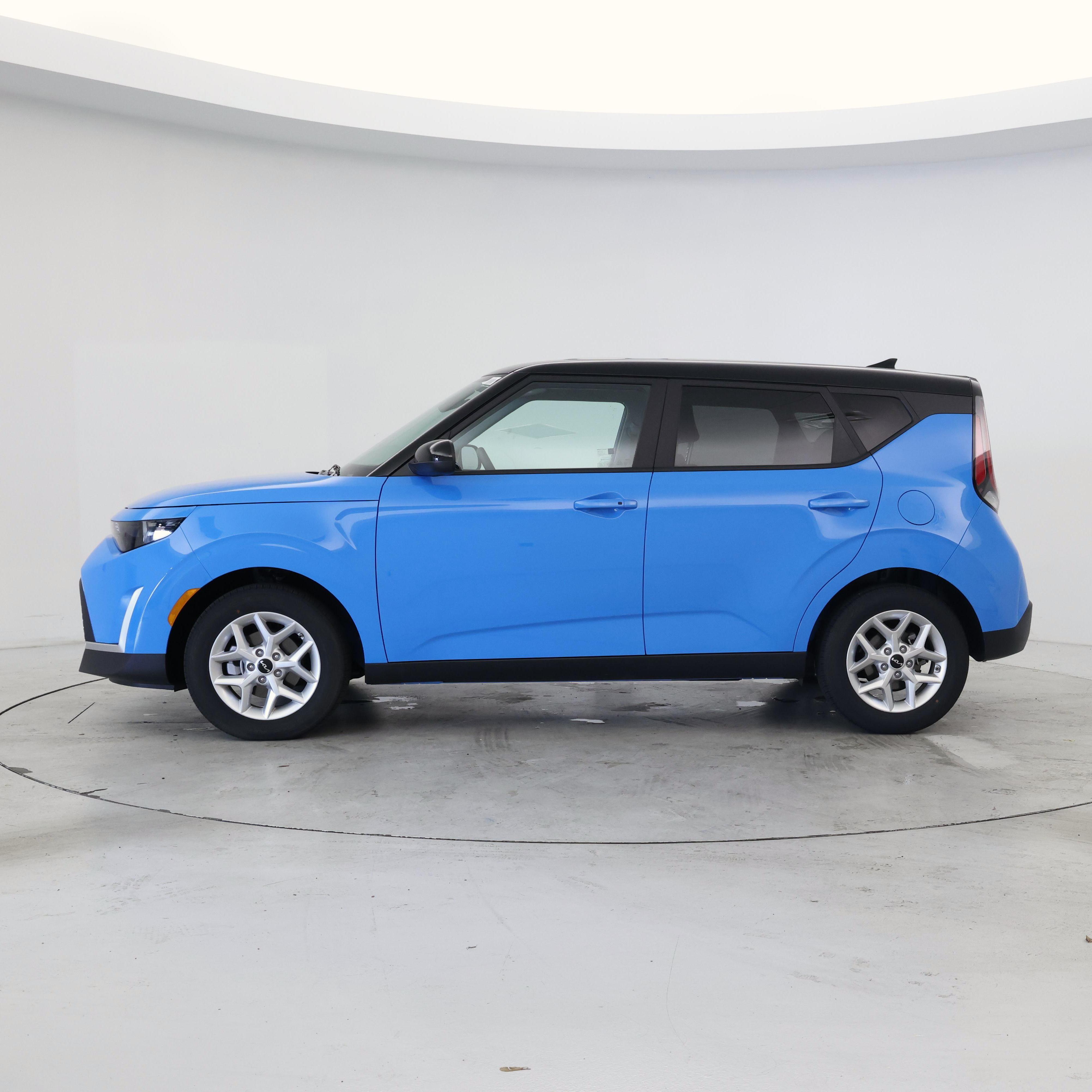 Thumbnail: 2025 Kia Soul - 3