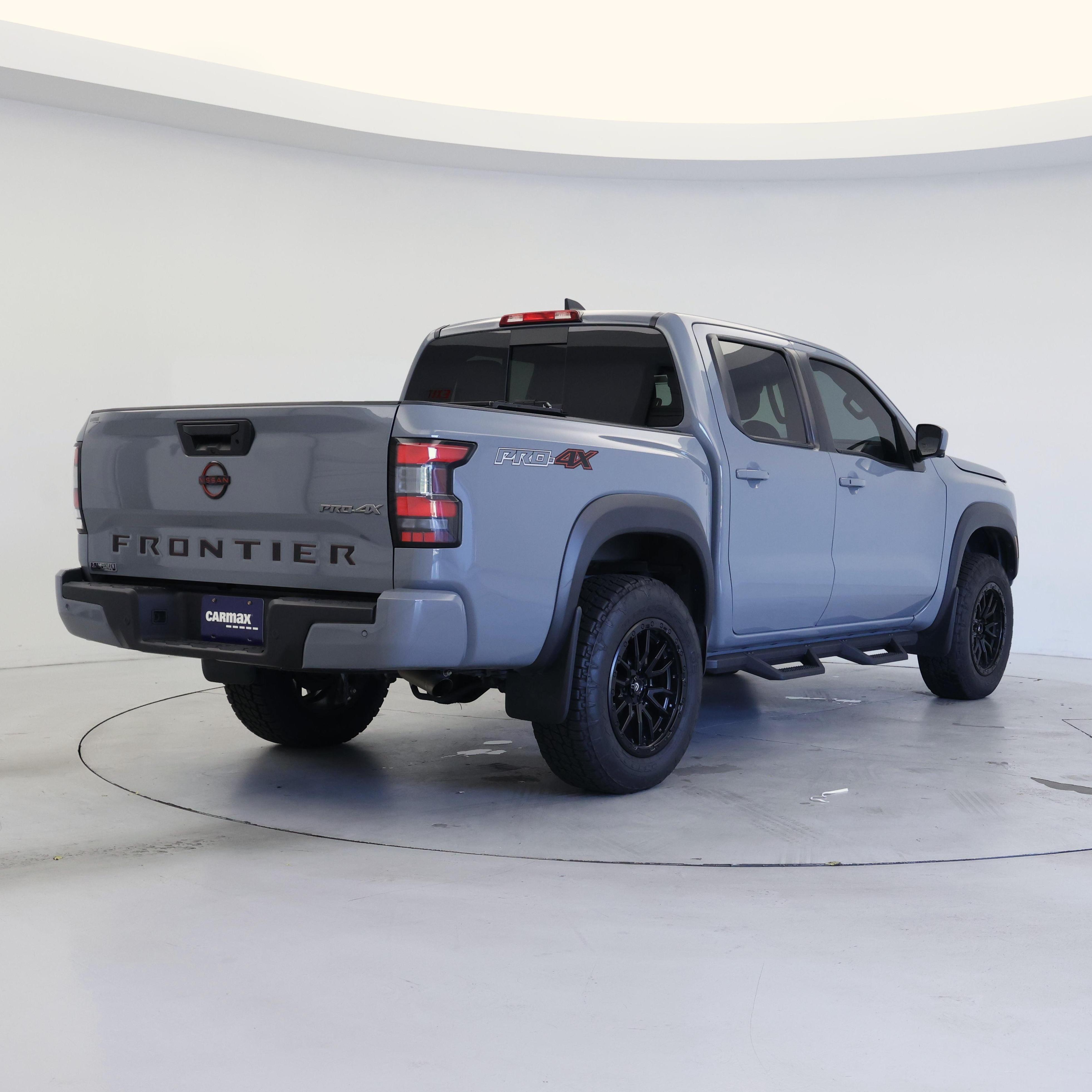 Thumbnail: 2023 Nissan Frontier - 8