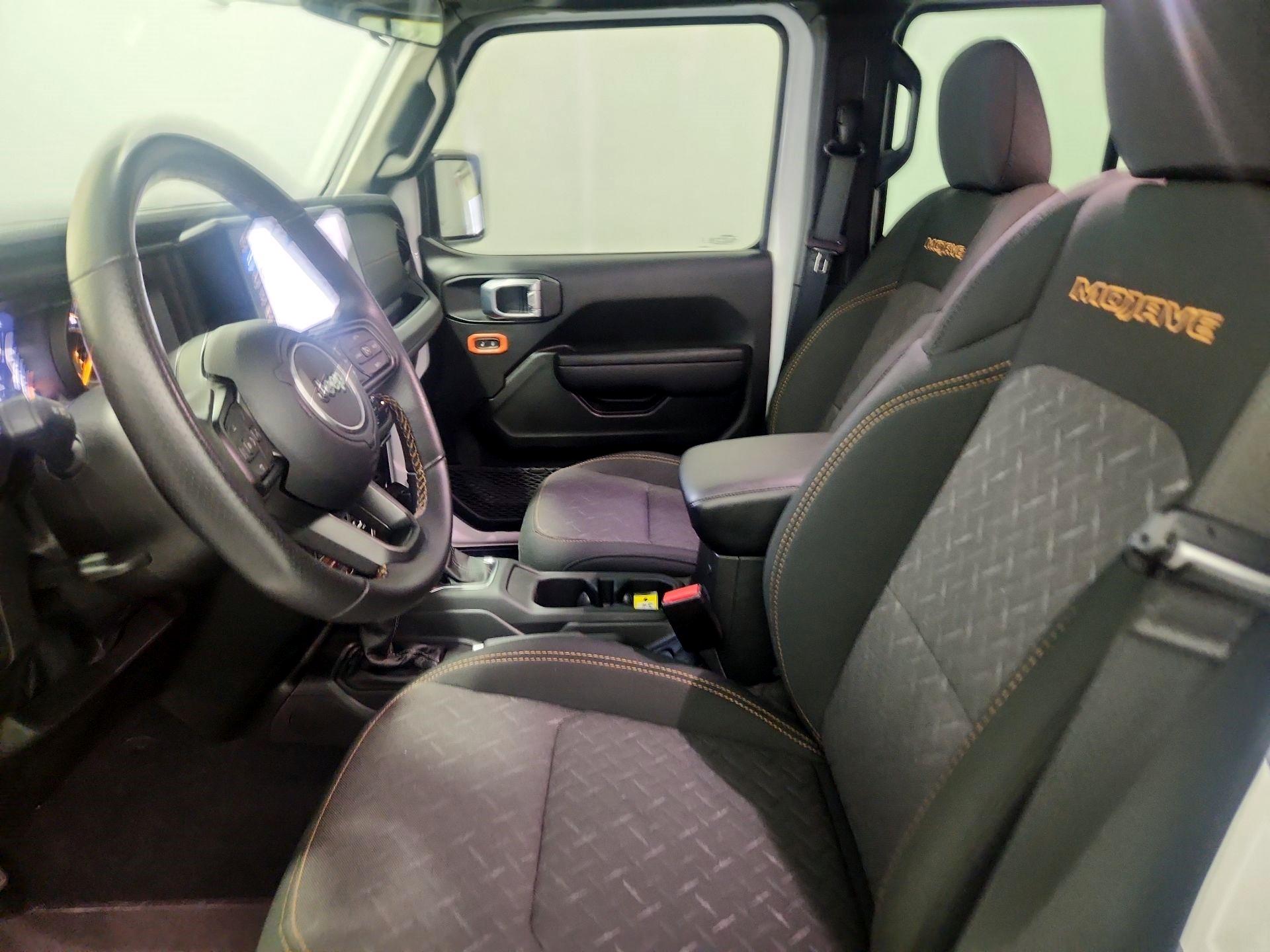 Thumbnail: 2024 Jeep Gladiator - 11