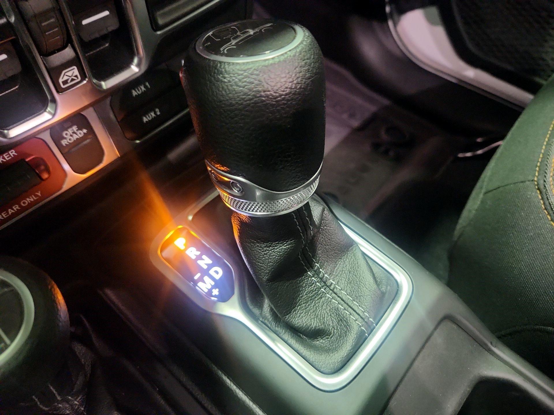 Thumbnail: 2024 Jeep Gladiator - 17