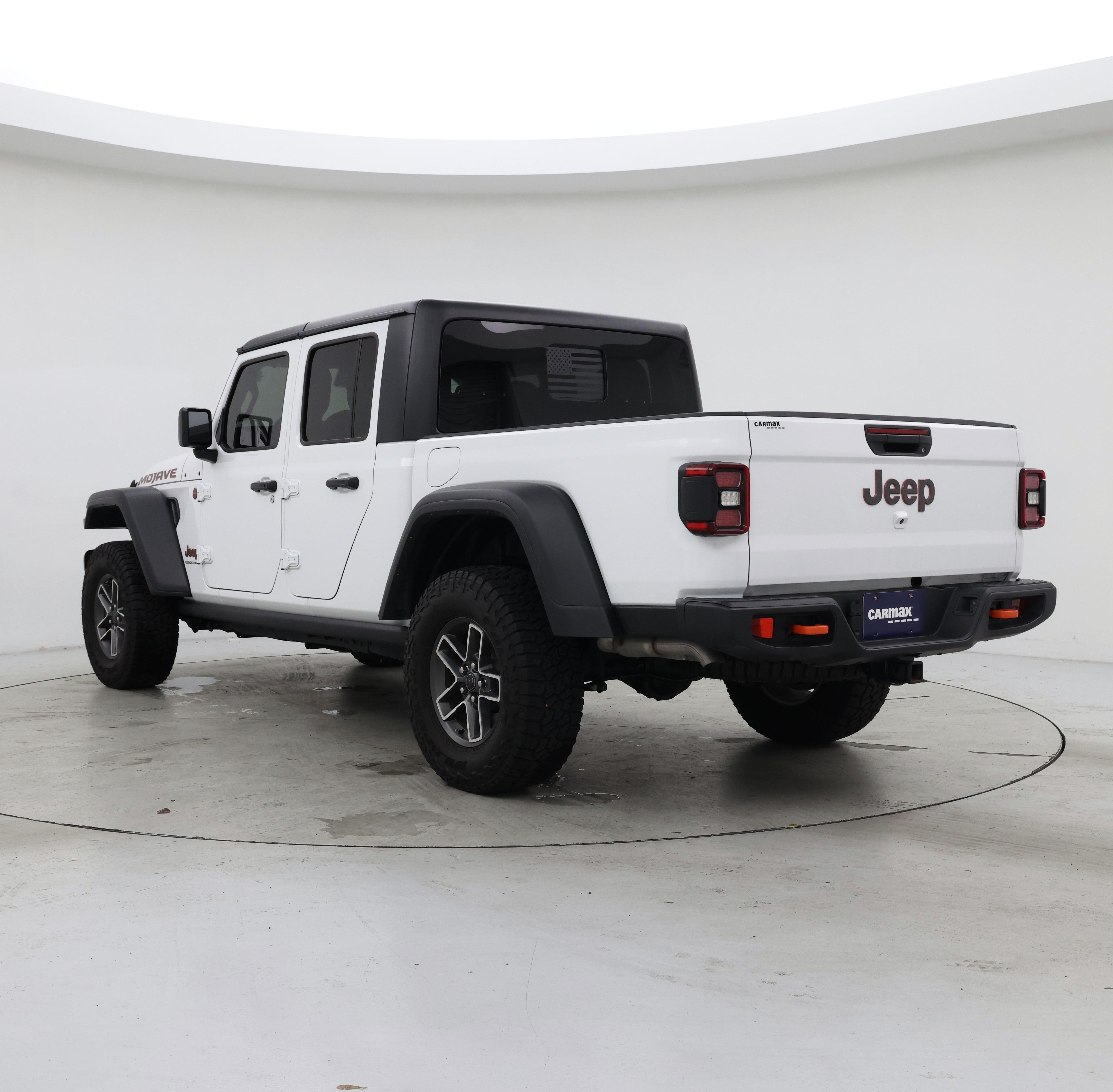 Thumbnail: 2024 Jeep Gladiator - 2