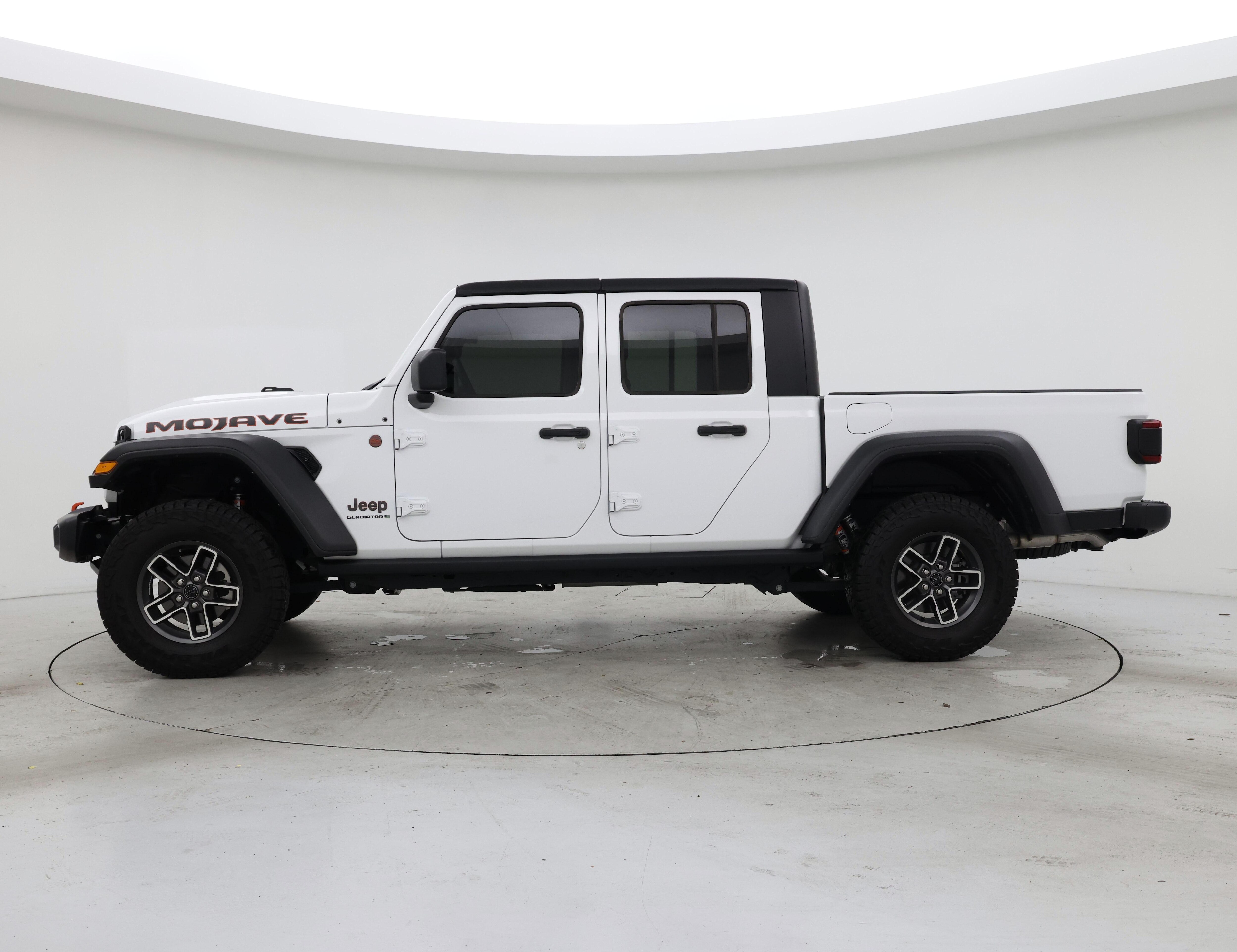 Thumbnail: 2024 Jeep Gladiator - 3