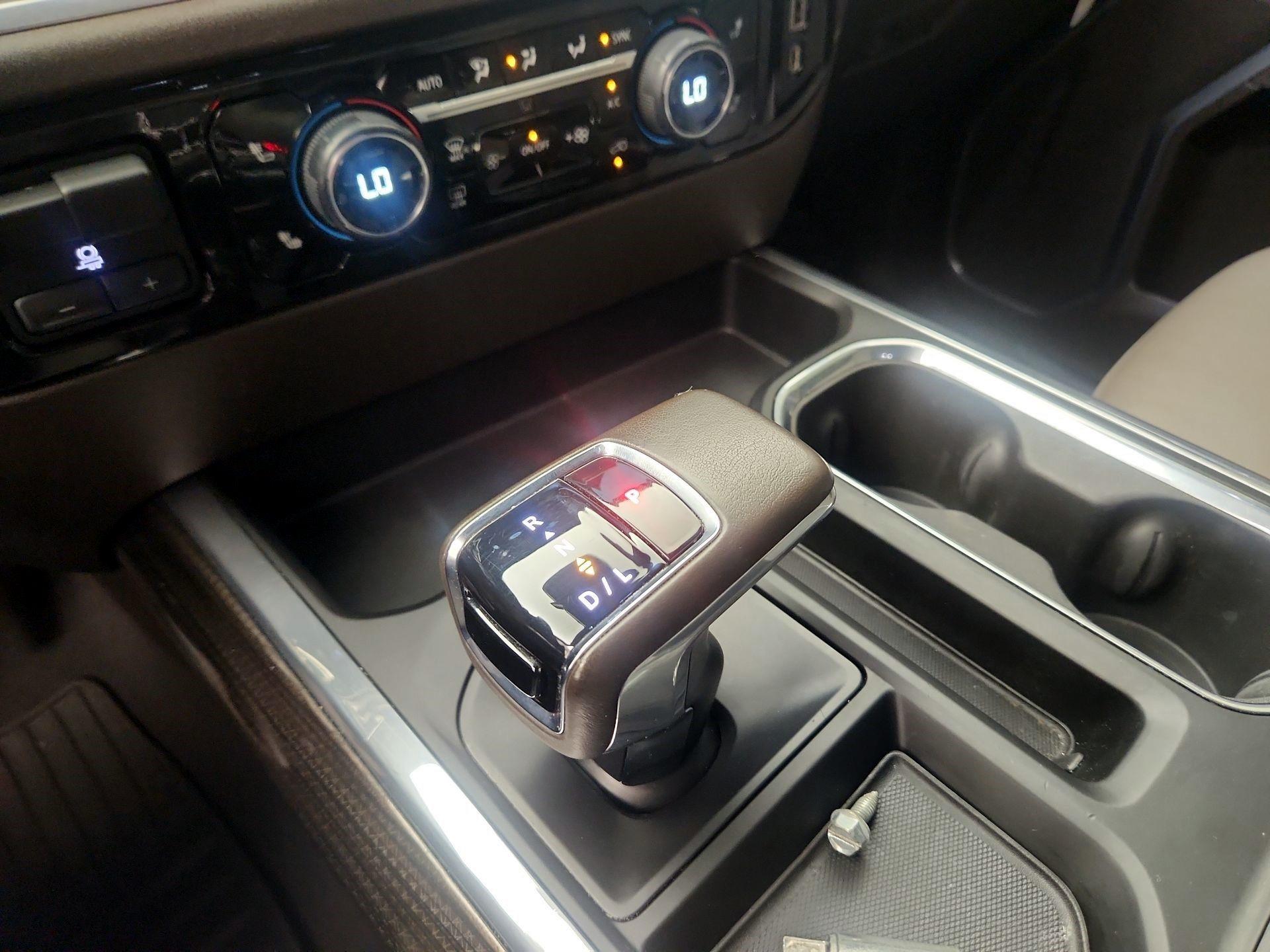 Thumbnail: 2022 Chevrolet Silverado 1500 - 17