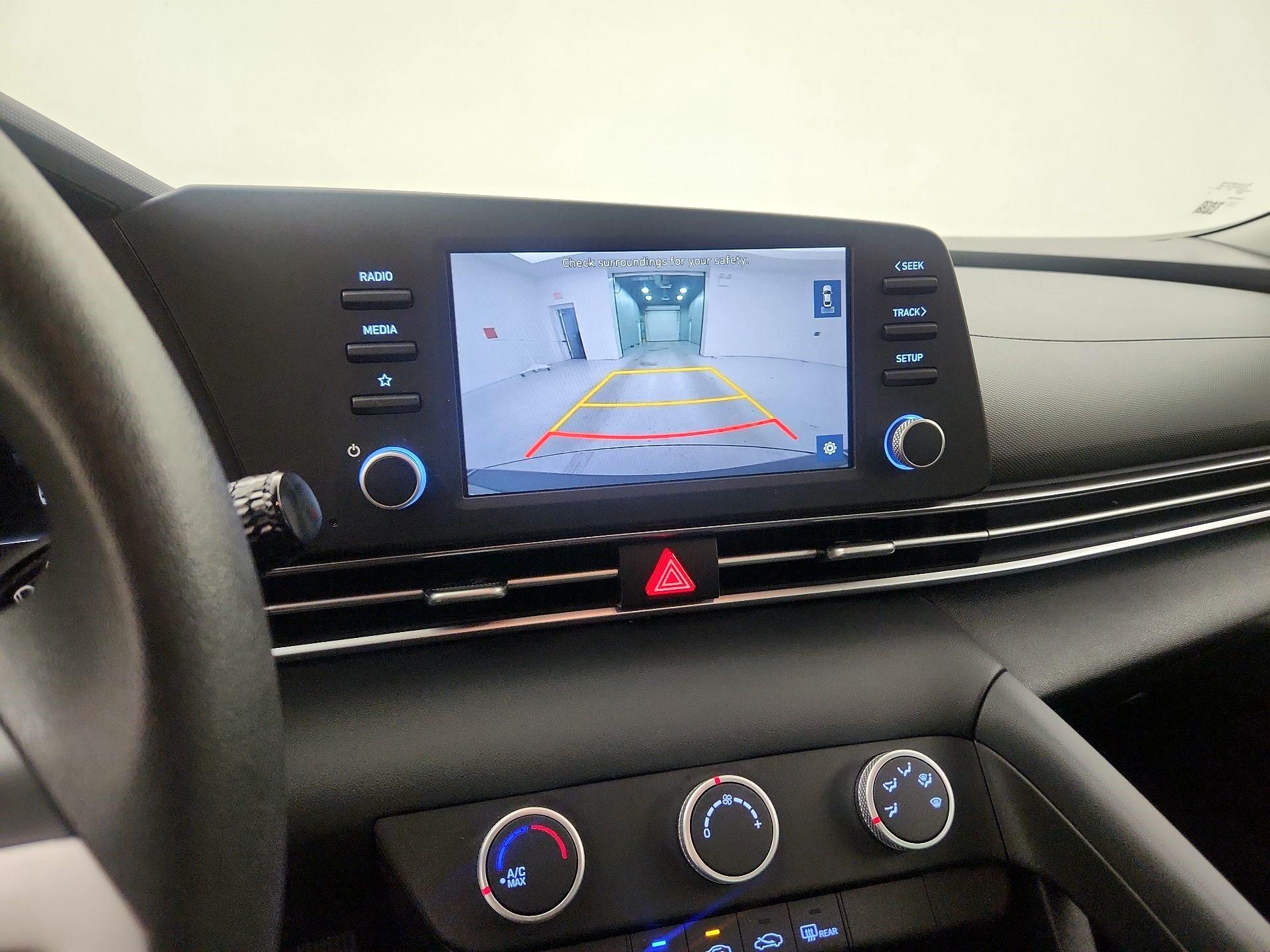 Thumbnail: 2021 Hyundai Elantra - 14